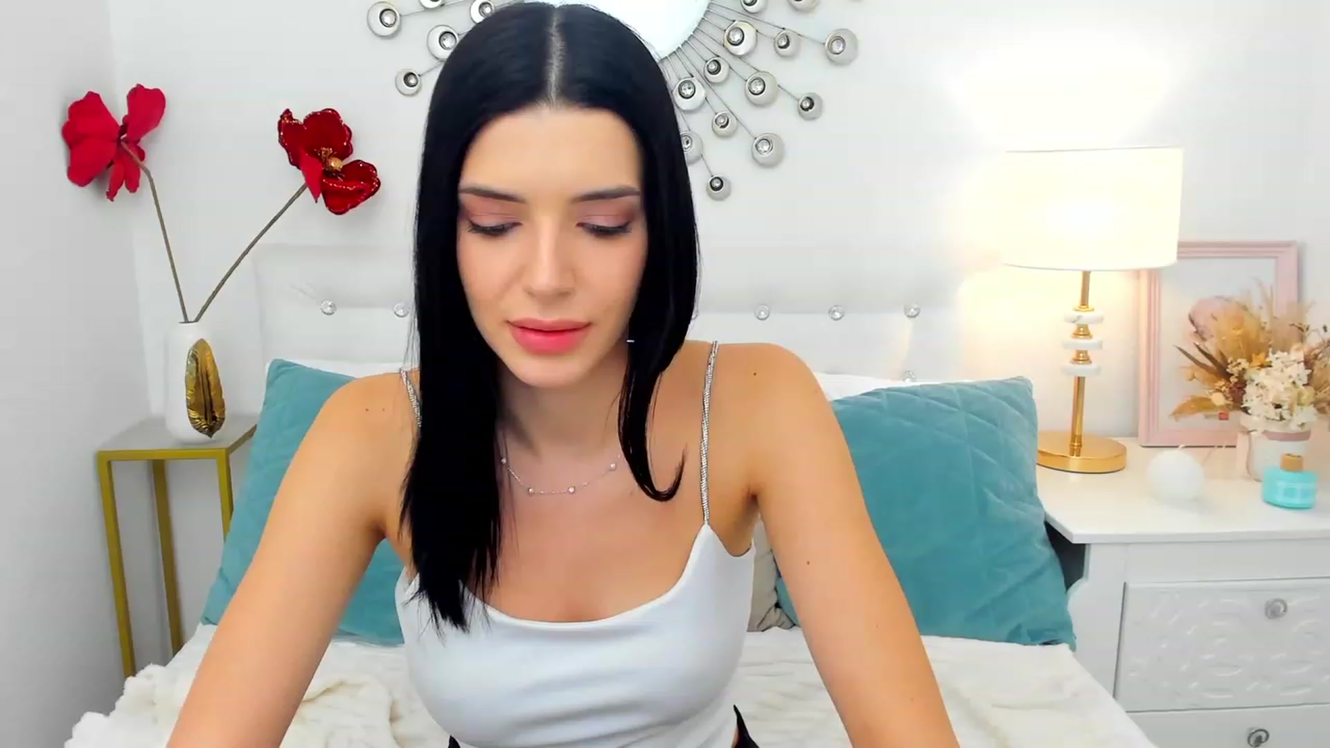 Gallery image thumbnail from JasmiLynn's myfreecams stream on, 02/17/2024, 19:59 image 13 of 20