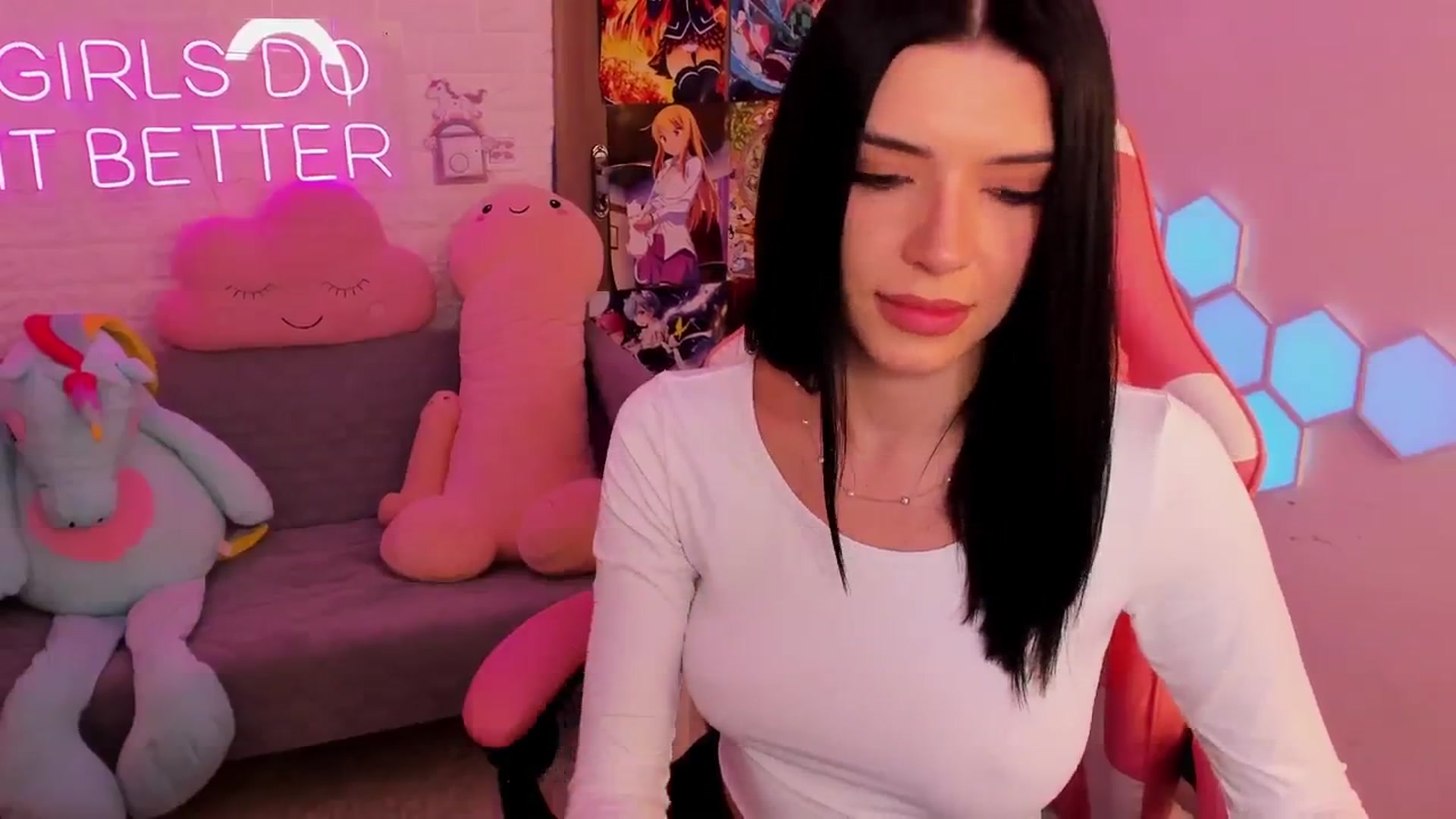 Gallery image thumbnail from JasmiLynn's myfreecams stream on, 02/21/2024, 14:47 image 10 of 20