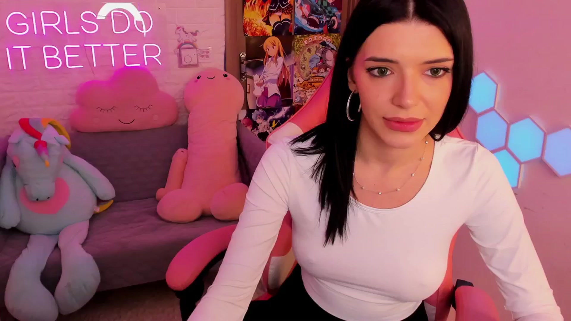 Gallery image thumbnail from JasmiLynn's myfreecams stream on, 02/21/2024, 15:29 image 1 of 20