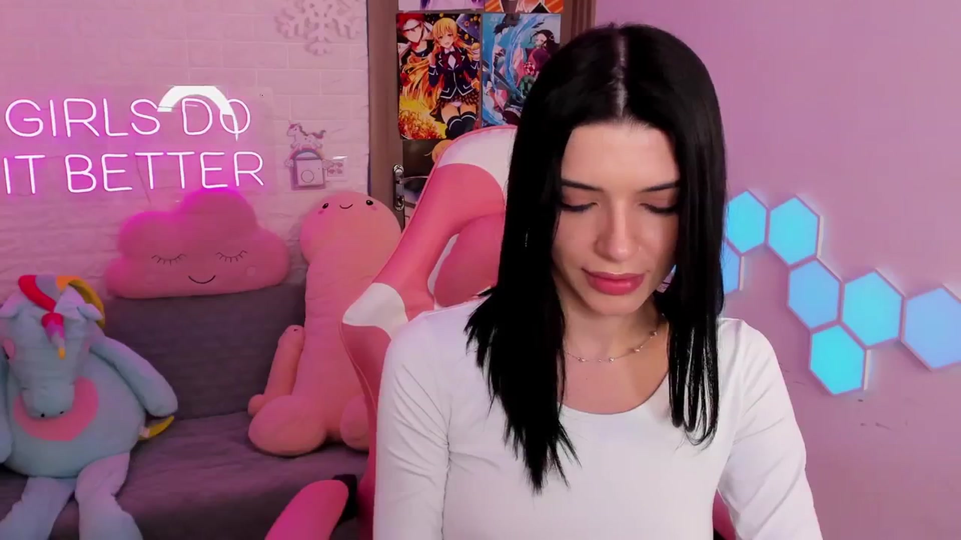 Gallery image thumbnail from JasmiLynn's myfreecams stream on, 02/21/2024, 19:59 image 12 of 20