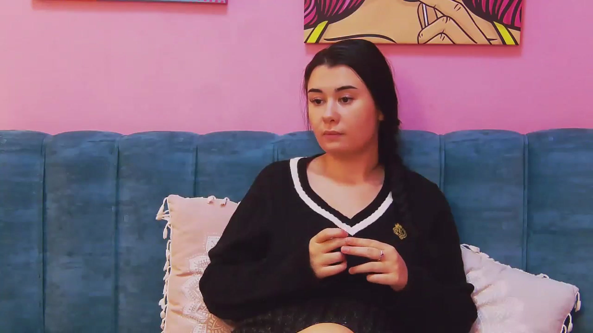 Gallery image thumbnail from JasminCupcake's myfreecams stream on, 11/12/2023, 16:01 image 6 of 20