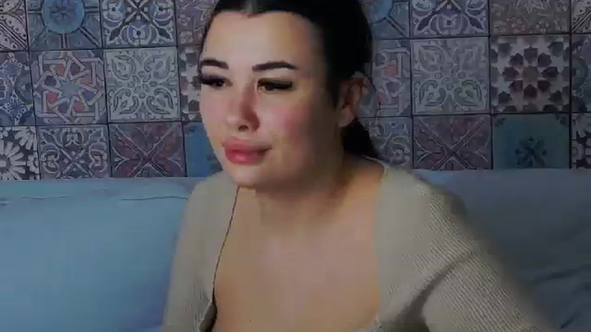 Gallery image thumbnail from JasminCupcake's myfreecams stream on, 02/01/2024, 22:38 image 3 of 20
