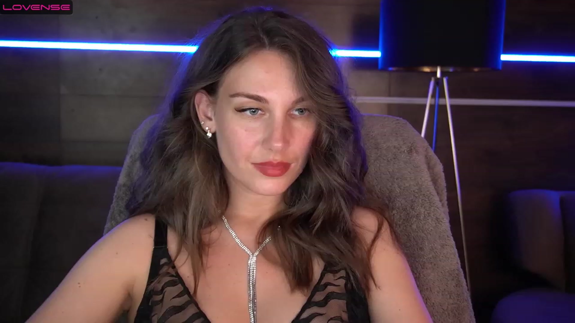Gallery image thumbnail from Jasmin_James_'s myfreecams stream on, 07/23/2023, 01:08 image 5 of 20