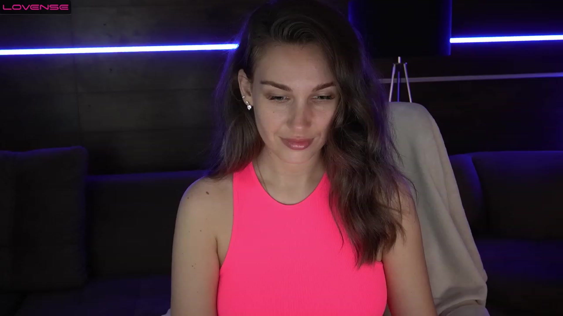 Gallery image thumbnail from Jasmin_James_'s myfreecams stream on, 08/03/2023, 20:35 image 4 of 20
