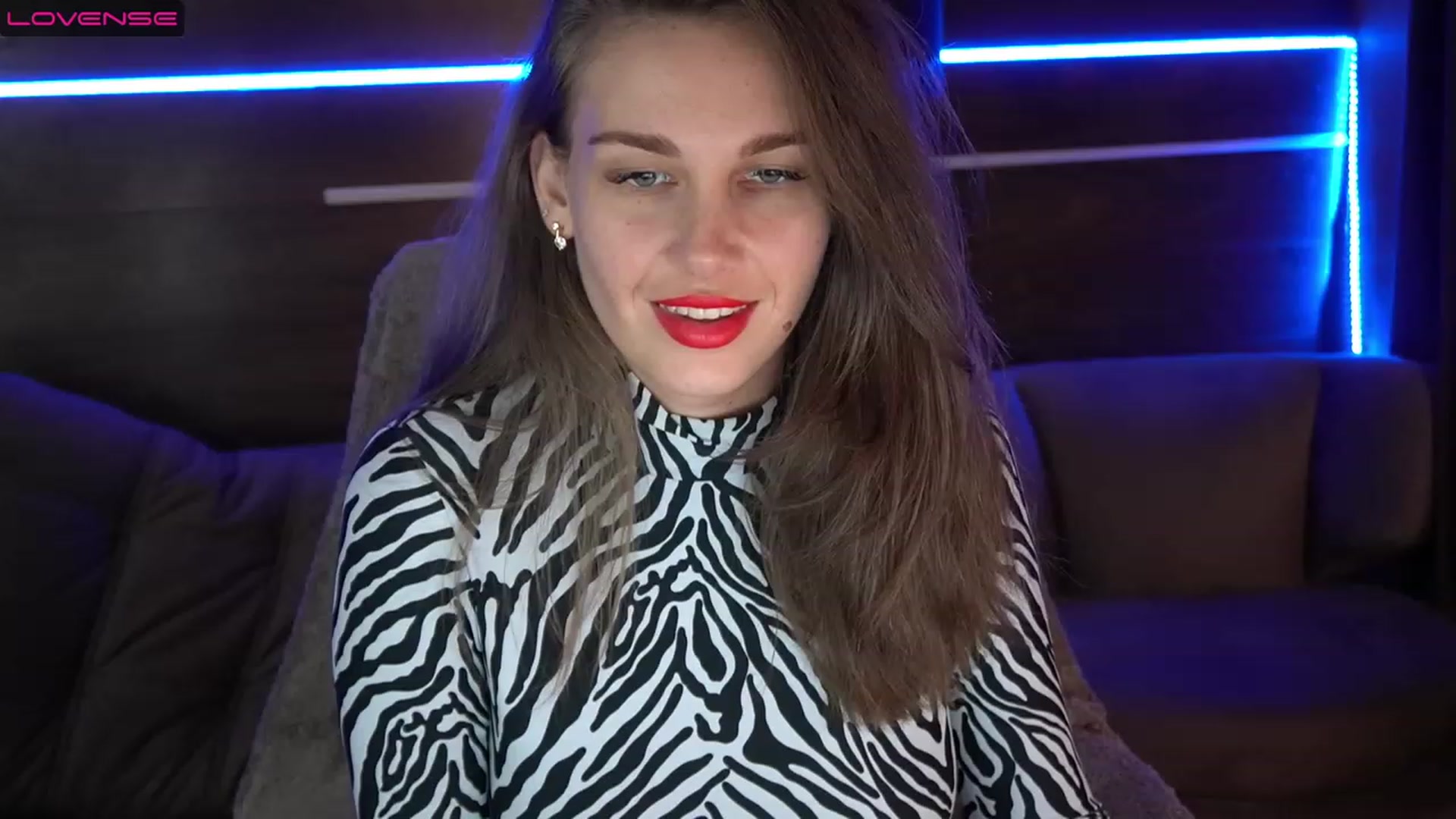 Gallery image thumbnail from Jasmin_James_'s myfreecams stream on, 08/05/2023, 21:46 image 2 of 20