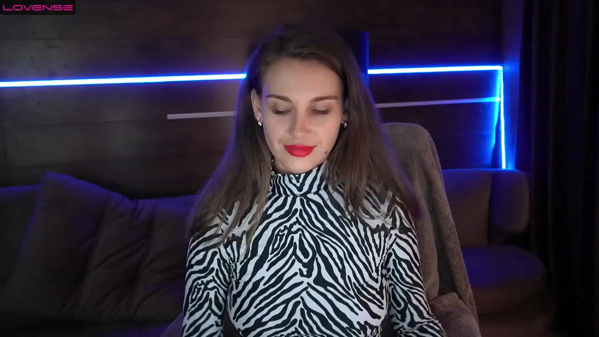 Gallery image thumbnail from Jasmin_James_'s myfreecams stream on, 08/05/2023, 23:41 image 9 of 20