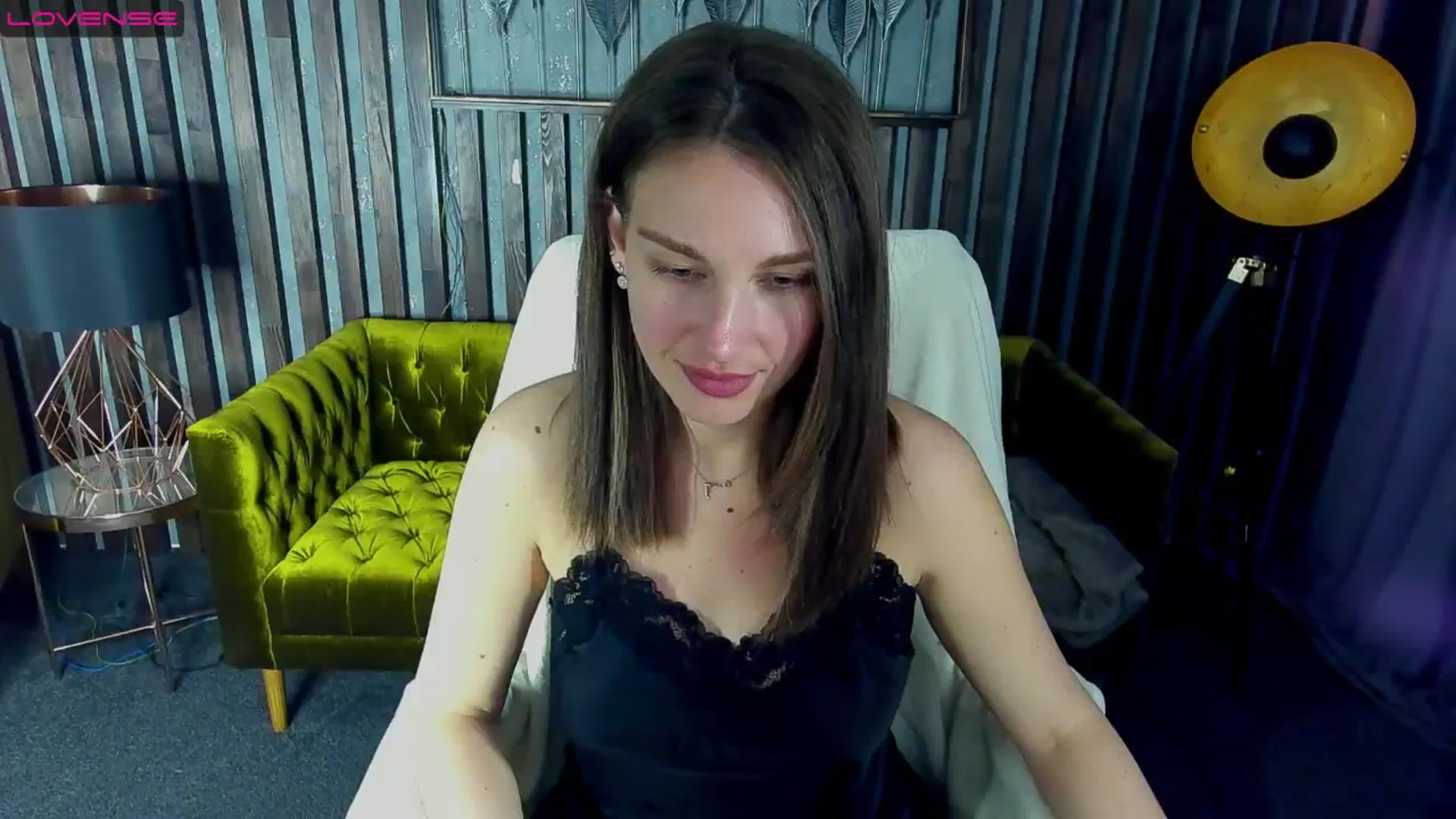 Gallery image thumbnail from Jasmin_James_'s myfreecams stream on, 05/12/2024, 14:28 image 4 of 20