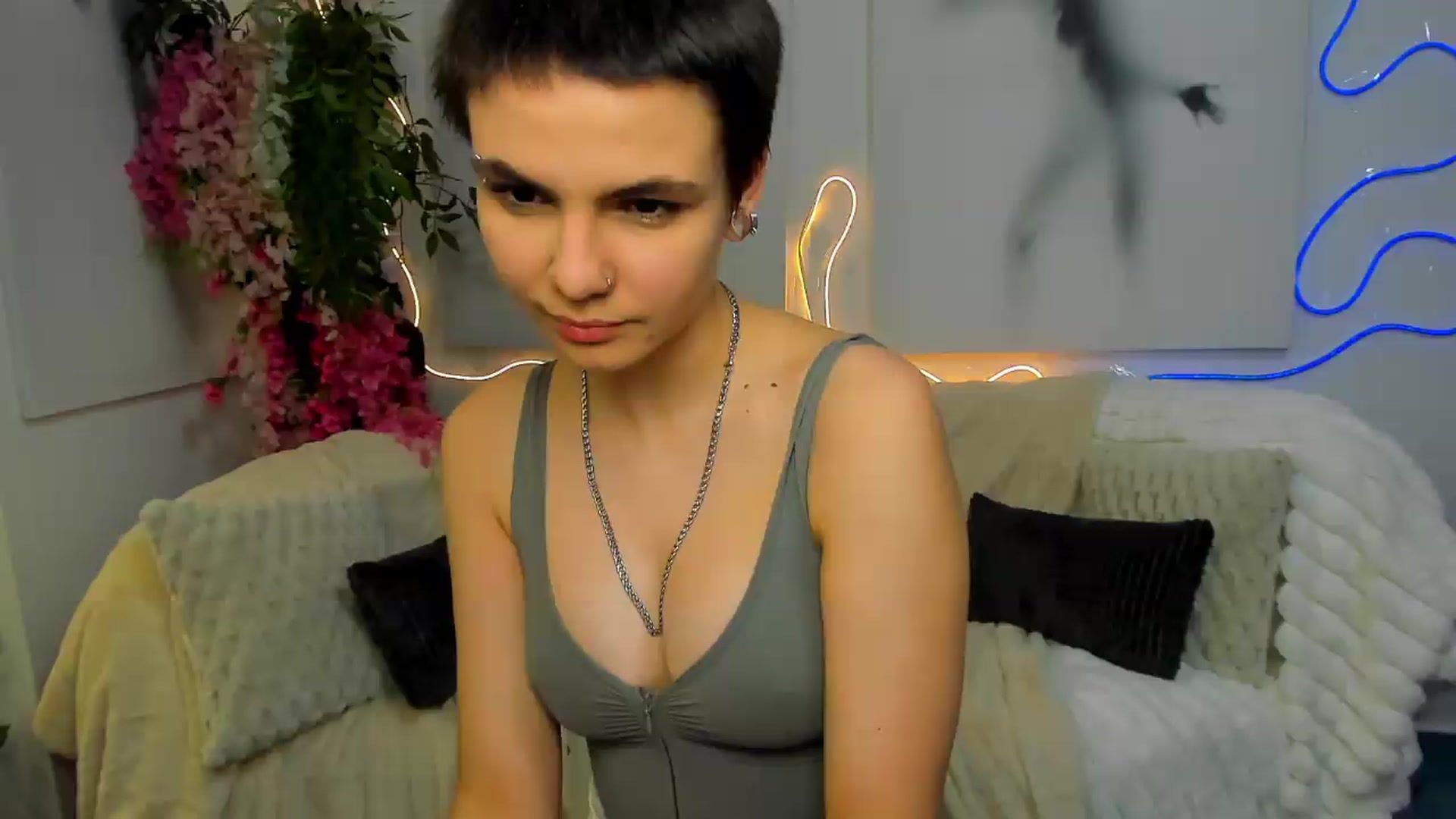 Gallery image thumbnail from Jasmin_Shh's myfreecams stream on, 08/12/2026, 17:24 image 8 of 20
