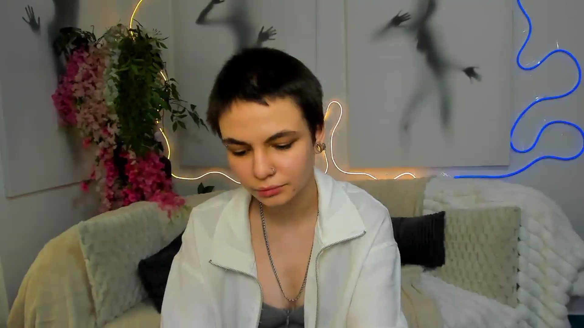 Gallery image thumbnail from Jasmin_Shh's myfreecams stream on, 08/14/2026, 12:40 image 5 of 20