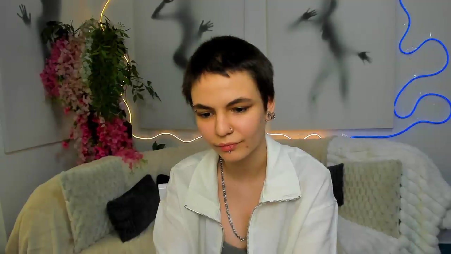 Gallery image thumbnail from Jasmin_Shh's myfreecams stream on, 08/14/2026, 12:40 image 19 of 20