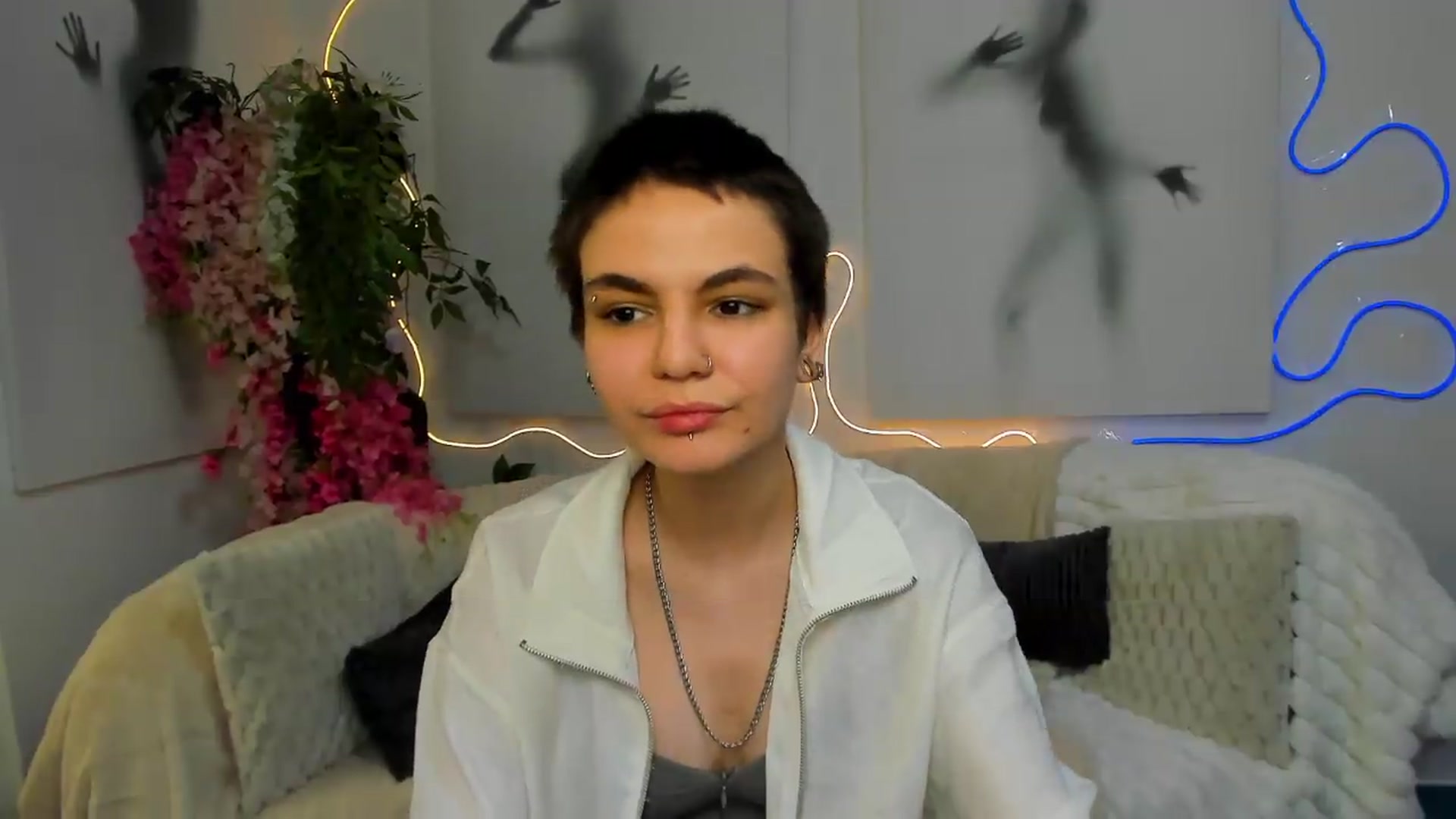 Gallery image thumbnail from Jasmin_Shh's myfreecams stream on, 08/14/2026, 12:40 image 4 of 20