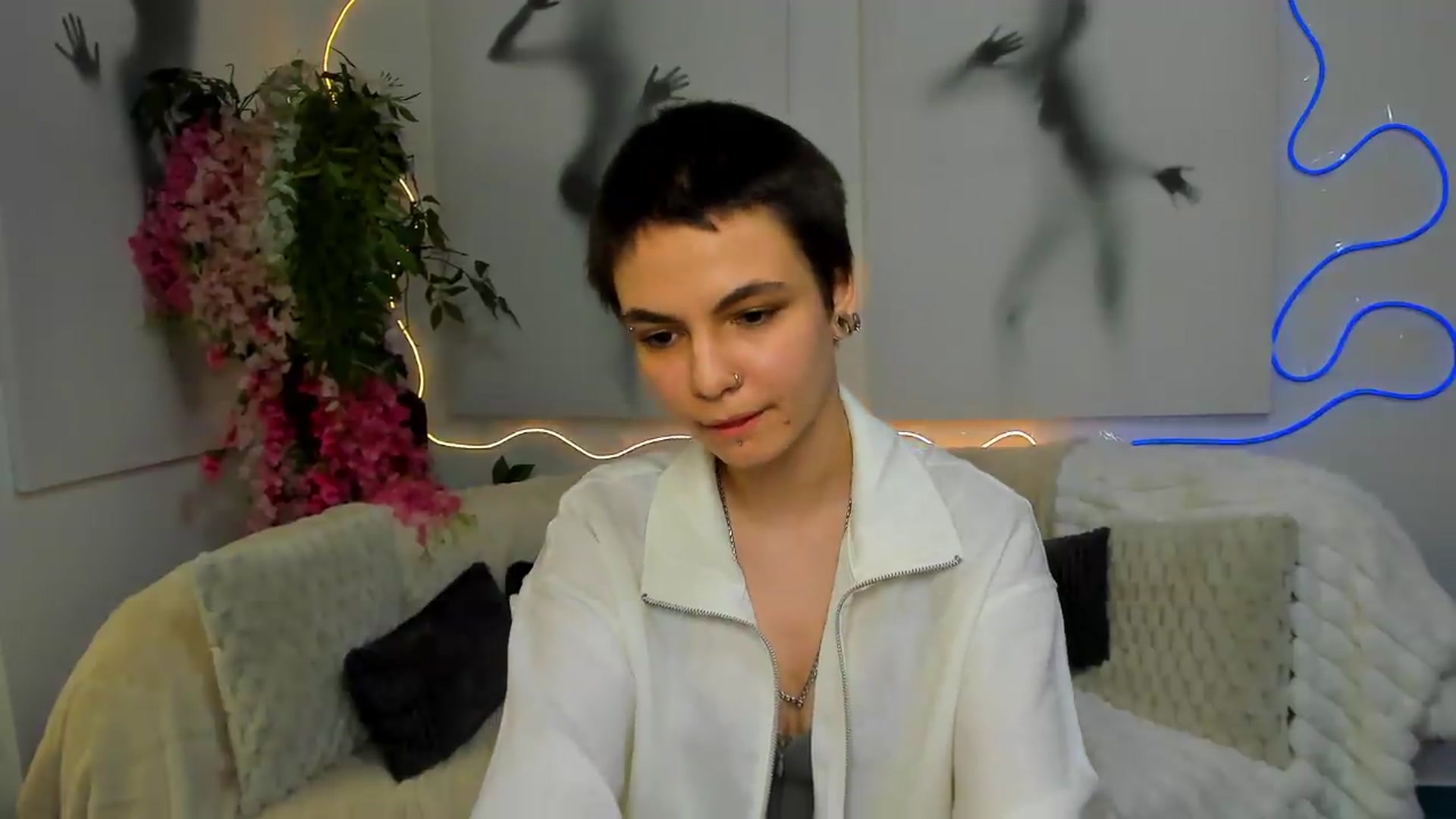 Gallery image thumbnail from Jasmin_Shh's myfreecams stream on, 08/14/2026, 12:40 image 8 of 20