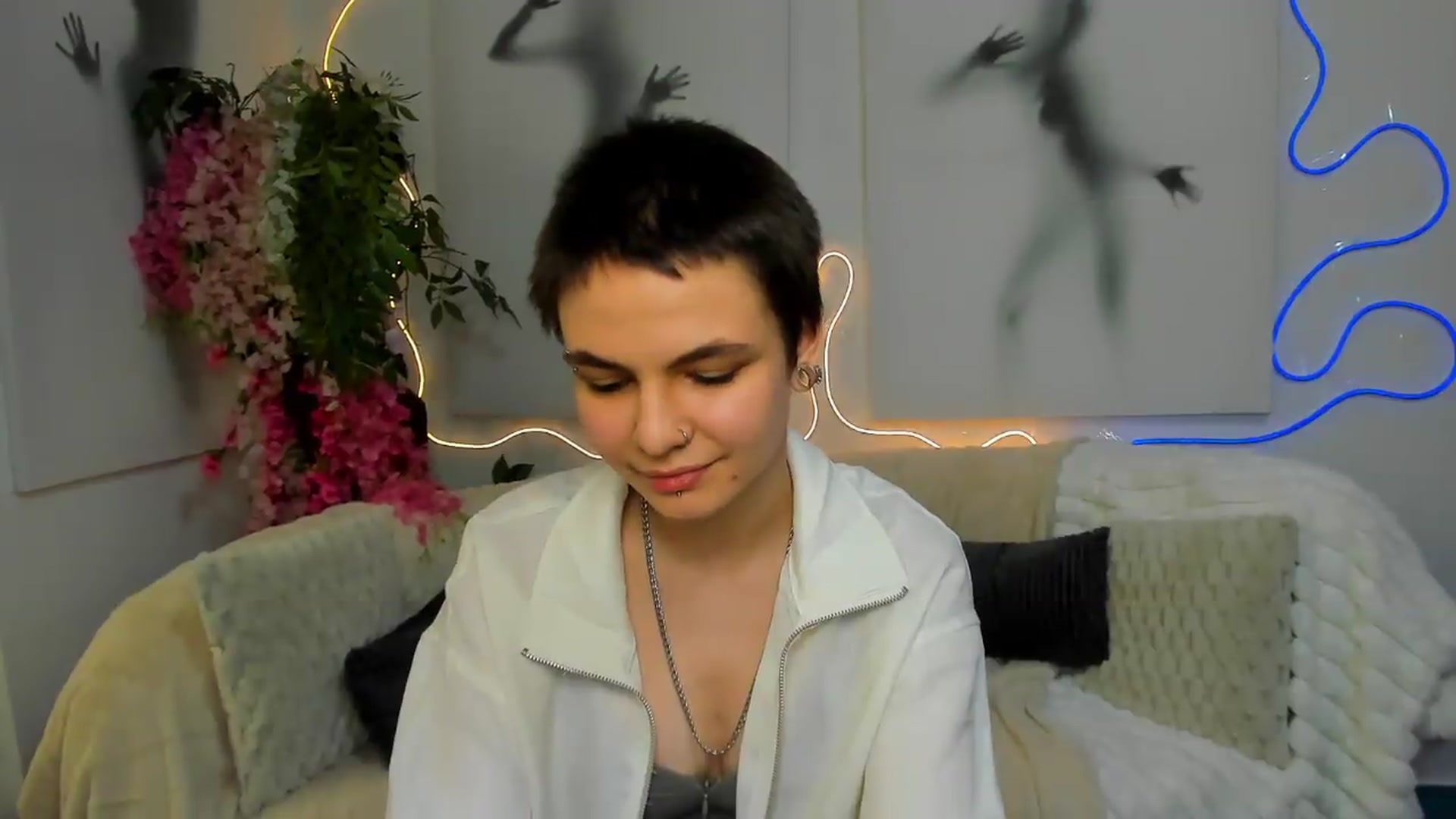 Gallery image thumbnail from Jasmin_Shh's myfreecams stream on, 08/14/2026, 12:40 image 6 of 20