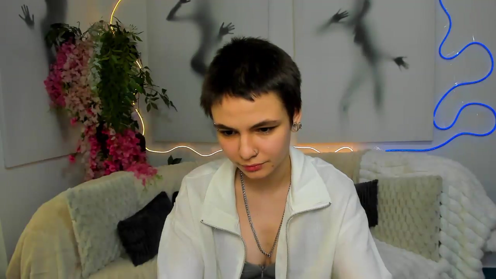 Gallery image thumbnail from Jasmin_Shh's myfreecams stream on, 08/14/2026, 12:40 image 7 of 20