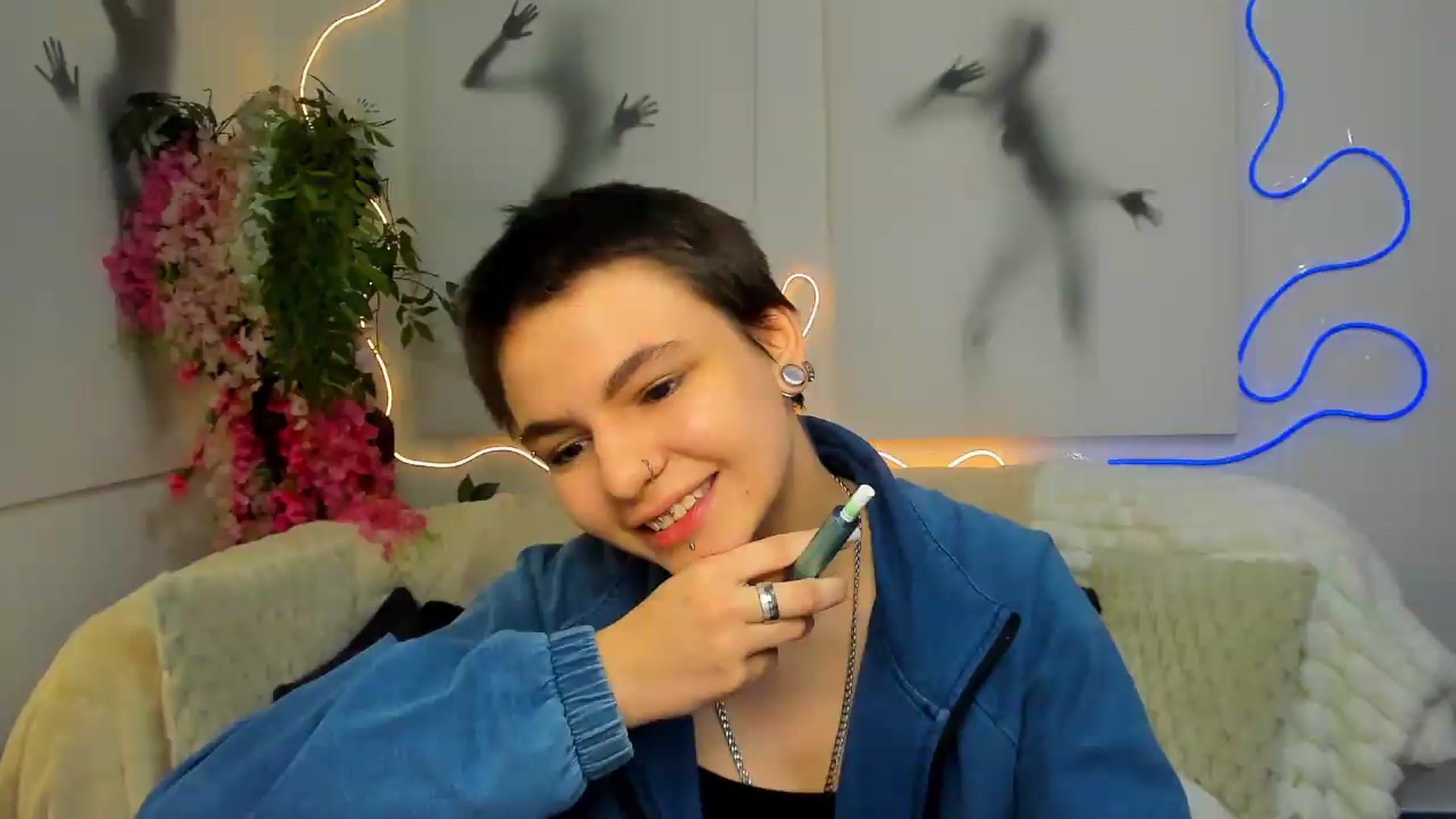 Gallery image thumbnail from Jasmin_Shh's myfreecams stream on, 08/15/2026, 09:00 image 10 of 20