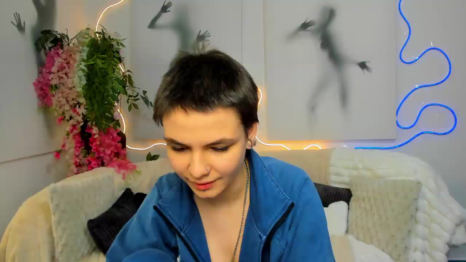 Gallery image thumbnail from Jasmin_Shh's myfreecams stream on, 08/15/2026, 09:00 image 15 of 20