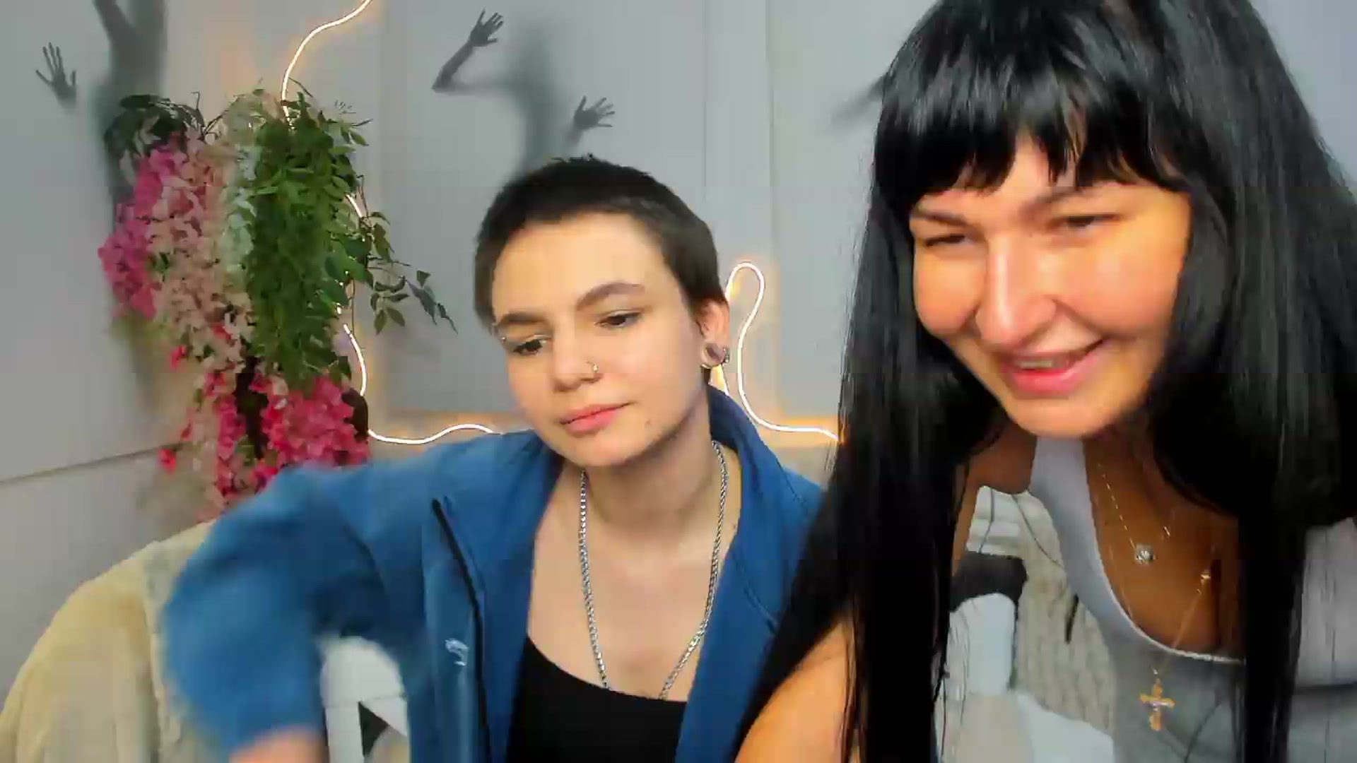 Gallery image thumbnail from Jasmin_Shh's myfreecams stream on, 08/15/2026, 09:50 image 10 of 20