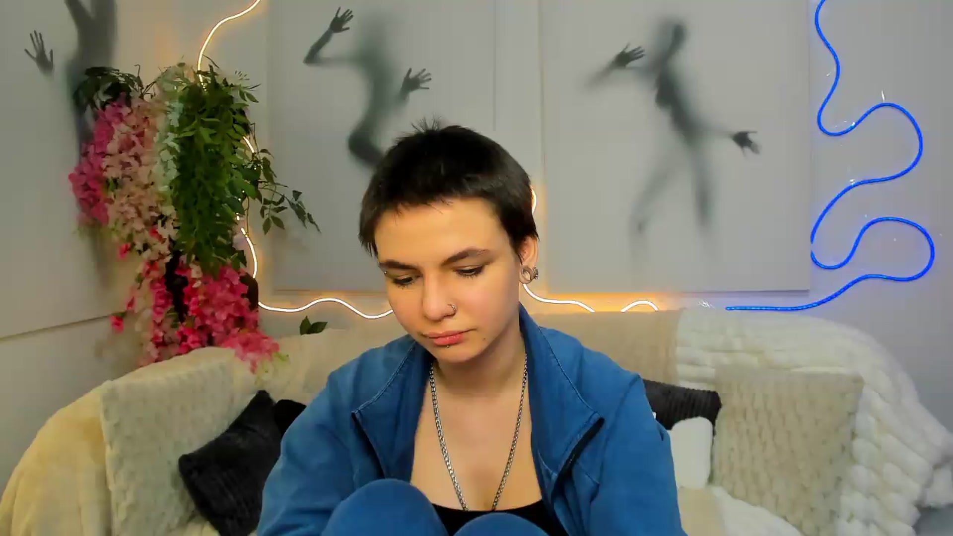 Gallery image thumbnail from Jasmin_Shh's myfreecams stream on, 08/15/2026, 09:50 image 6 of 20