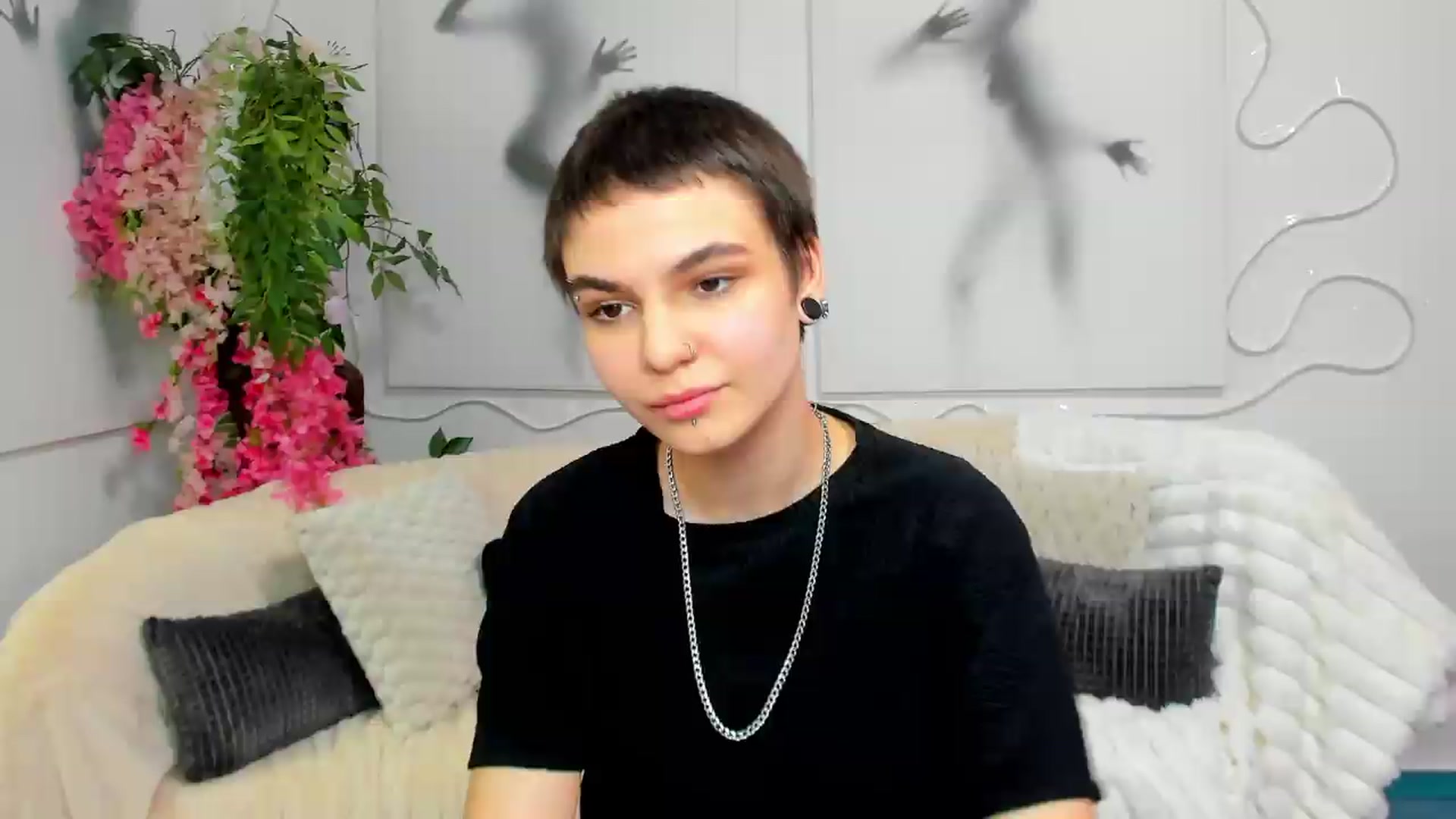Gallery image thumbnail from Jasmin_Shh's myfreecams stream on, 08/19/2026, 12:37 image 19 of 20