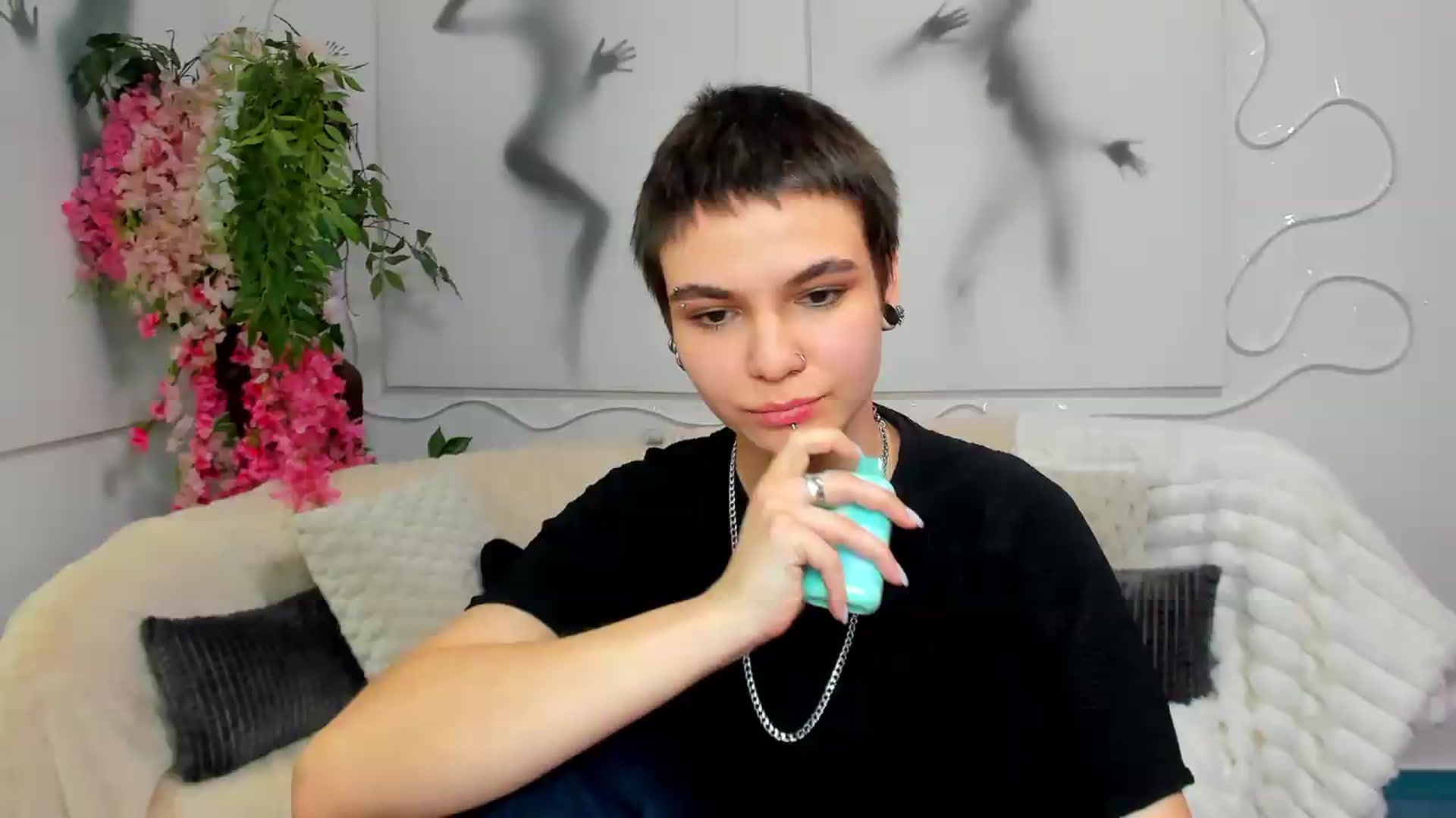 Gallery image thumbnail from Jasmin_Shh's myfreecams stream on, 08/19/2026, 12:37 image 8 of 20