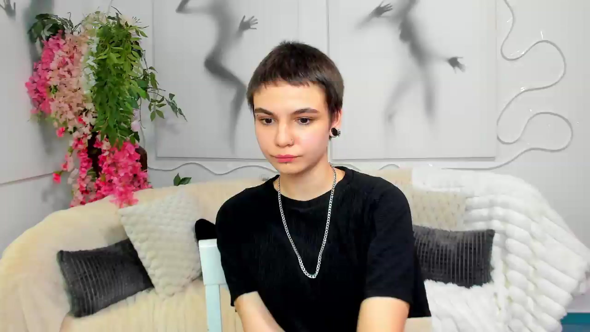 Gallery image thumbnail from Jasmin_Shh's myfreecams stream on, 08/19/2026, 12:37 image 17 of 20