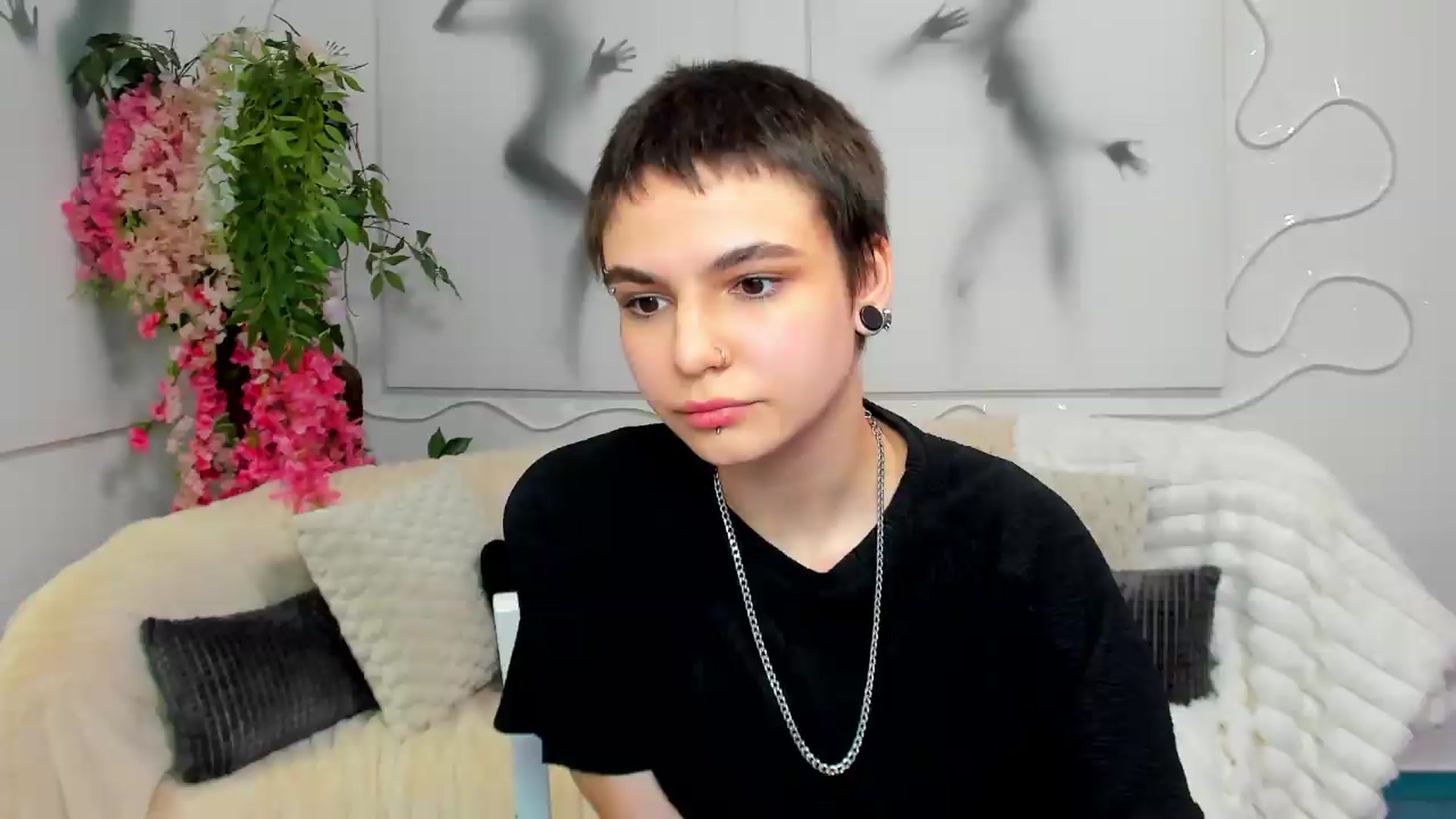 Gallery image thumbnail from Jasmin_Shh's myfreecams stream on, 08/19/2026, 12:37 image 6 of 20