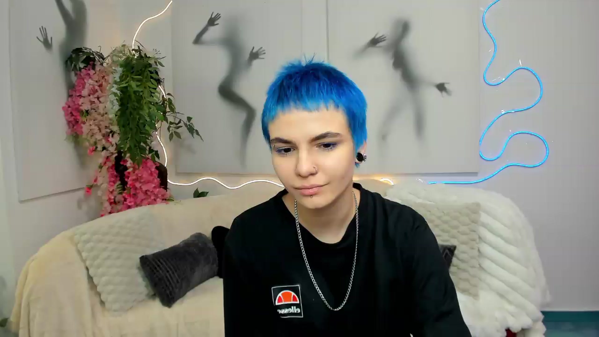 Gallery image thumbnail from Jasmin_Shh's myfreecams stream on, 08/26/2026, 18:02 image 14 of 20