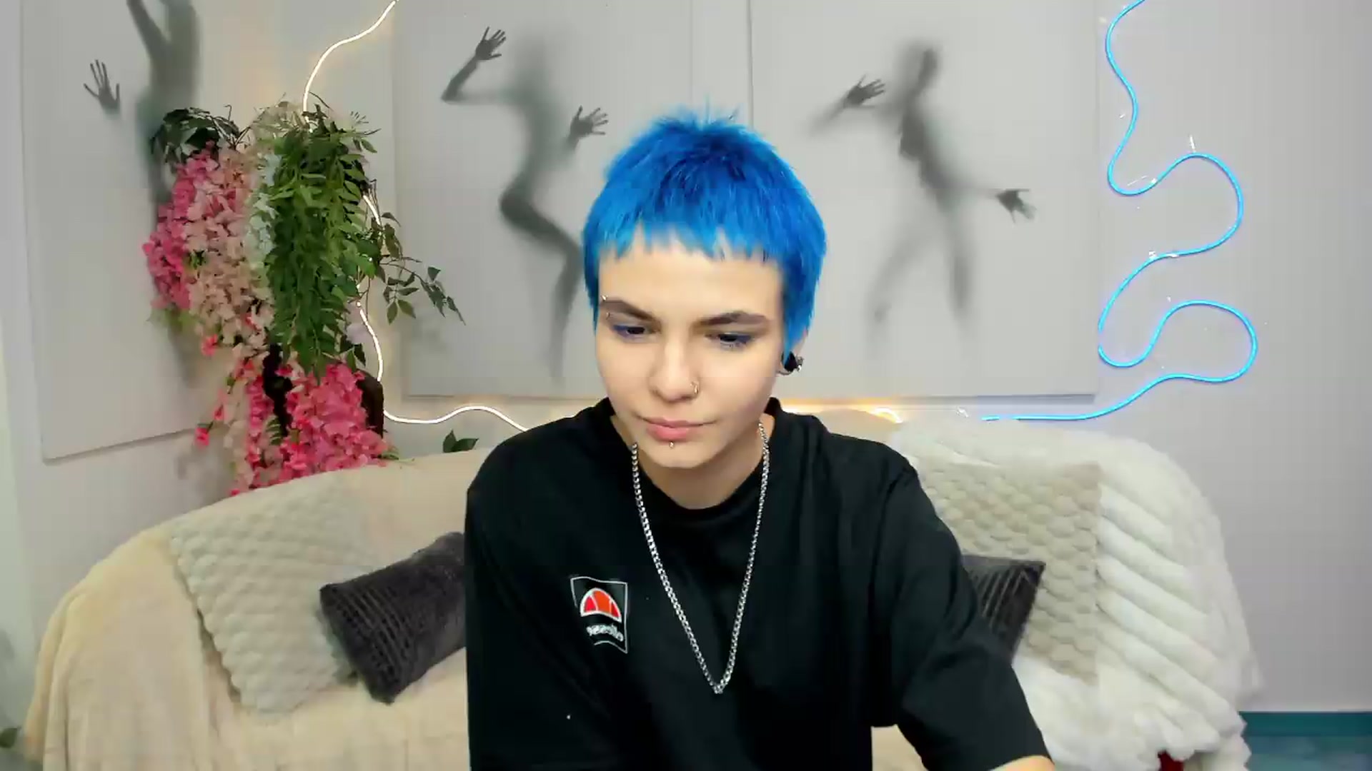 Gallery image thumbnail from Jasmin_Shh's myfreecams stream on, 08/26/2026, 18:02 image 7 of 20