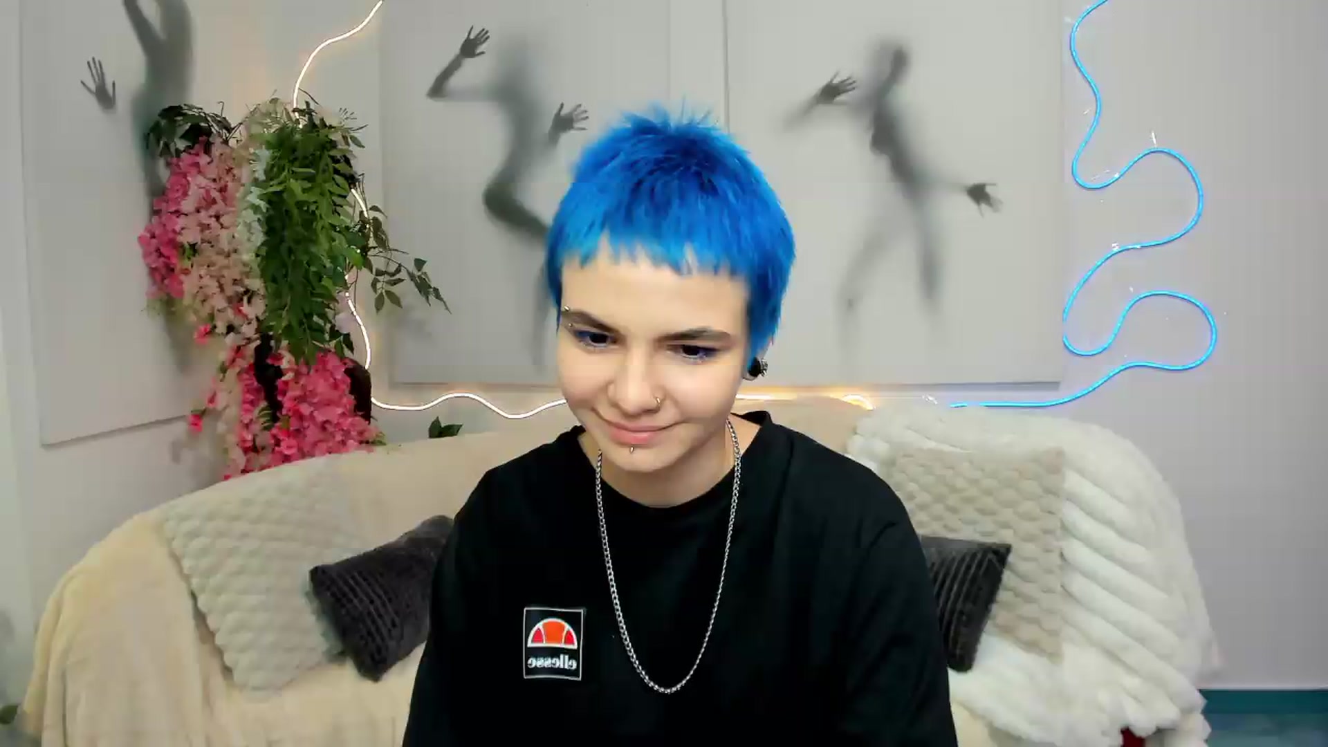 Gallery image thumbnail from Jasmin_Shh's myfreecams stream on, 08/26/2026, 18:02 image 9 of 20