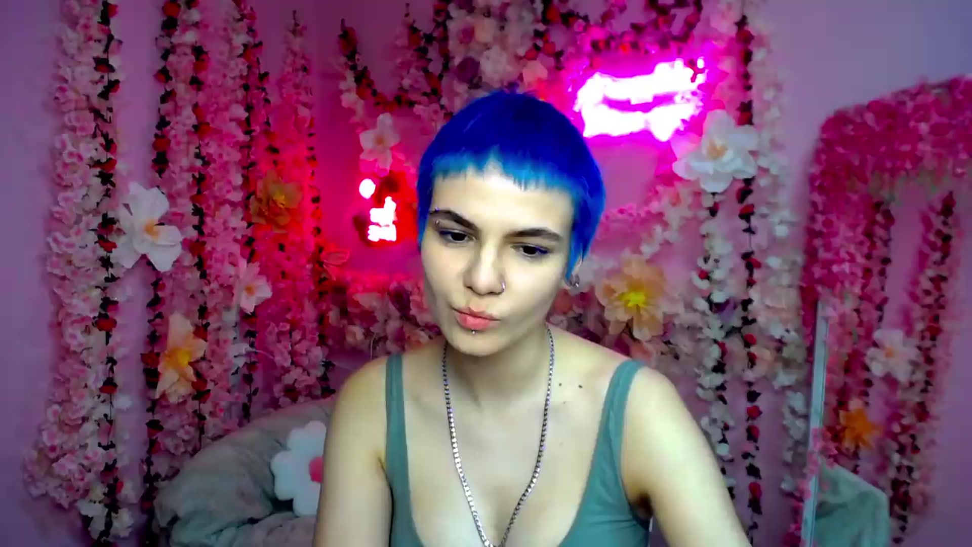 Gallery image thumbnail from Jasmin_Shh's myfreecams stream on, 08/27/2026, 12:58 image 4 of 20