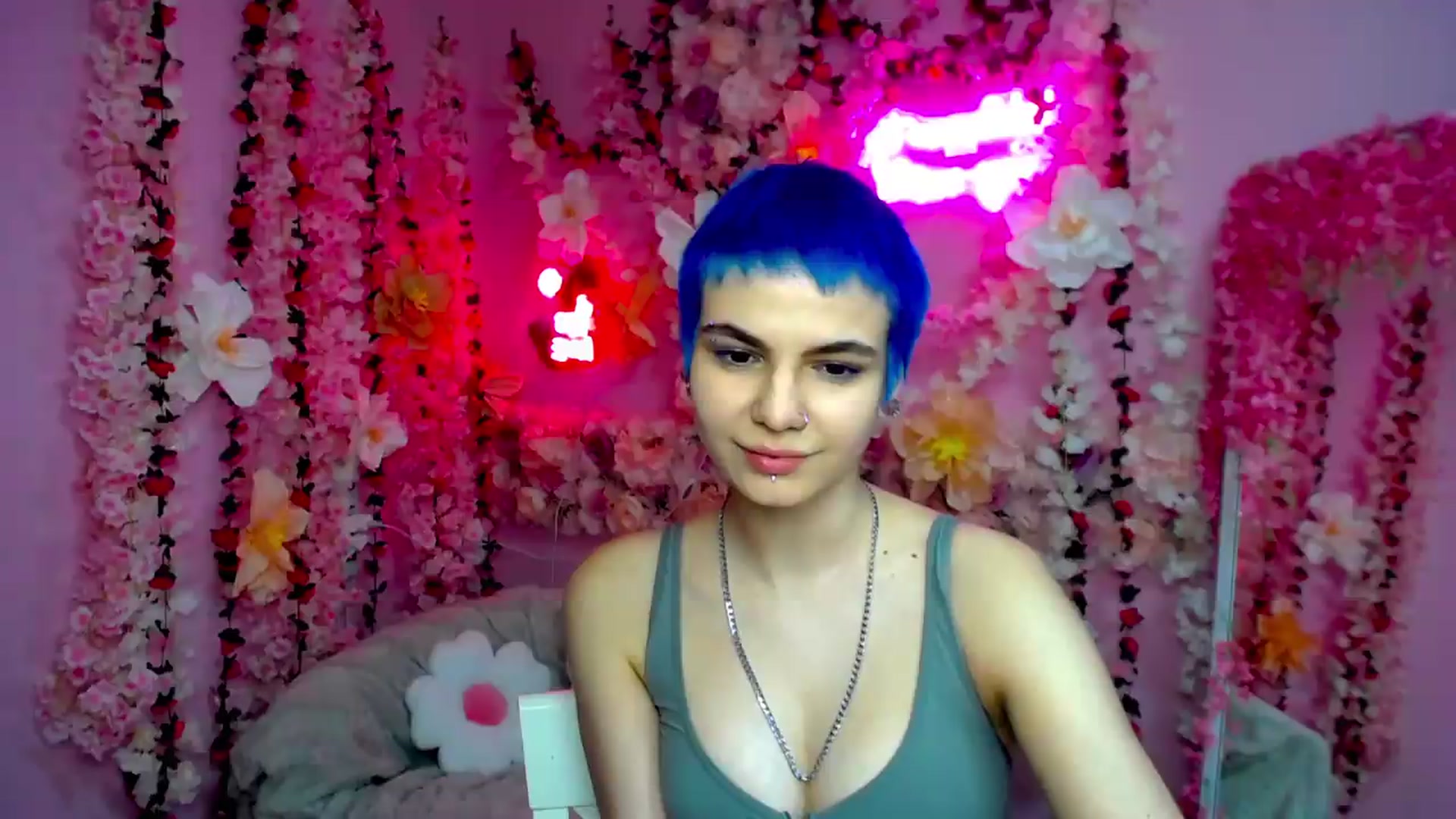 Gallery image thumbnail from Jasmin_Shh's myfreecams stream on, 08/27/2026, 12:58 image 12 of 20