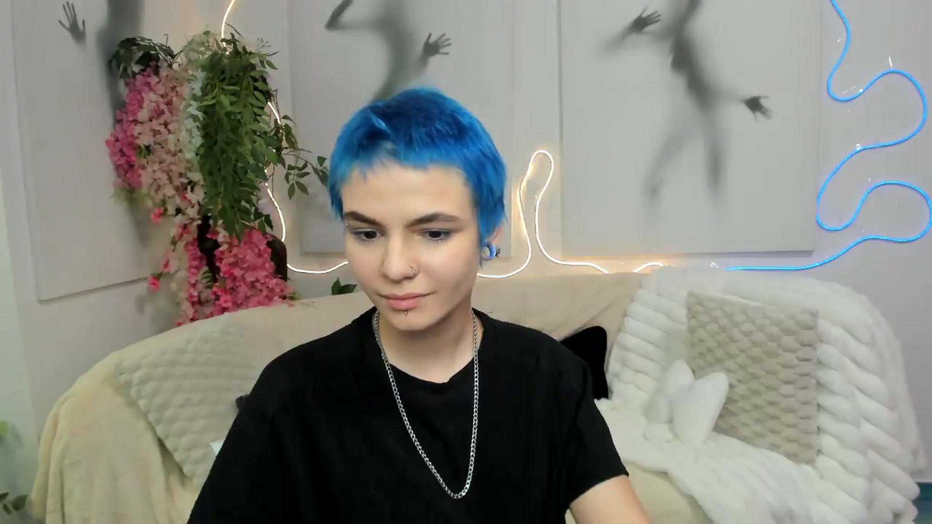 Gallery image thumbnail from Jasmin_Shh's myfreecams stream on, 08/29/2026, 12:51 image 18 of 20