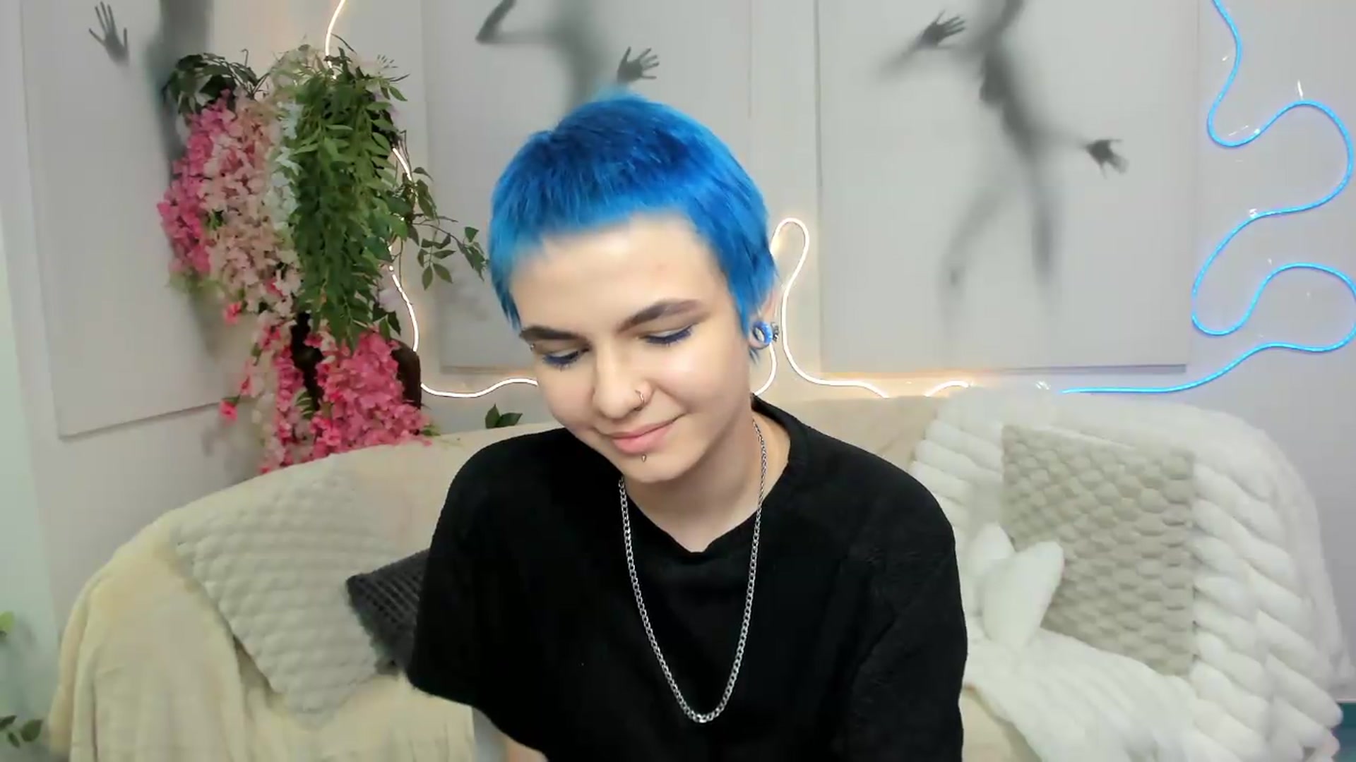 Gallery image thumbnail from Jasmin_Shh's myfreecams stream on, 08/29/2026, 12:51 image 15 of 20