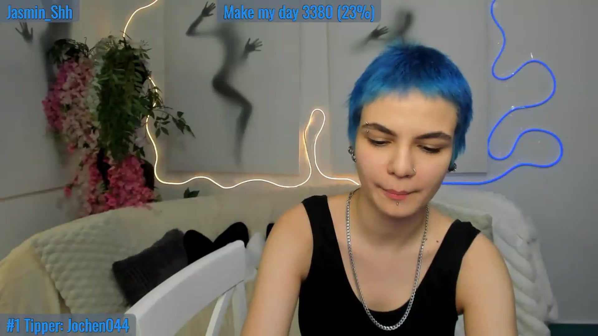 Gallery image thumbnail from Jasmin_Shh's myfreecams stream on, 09/01/2026, 12:42 image 13 of 20