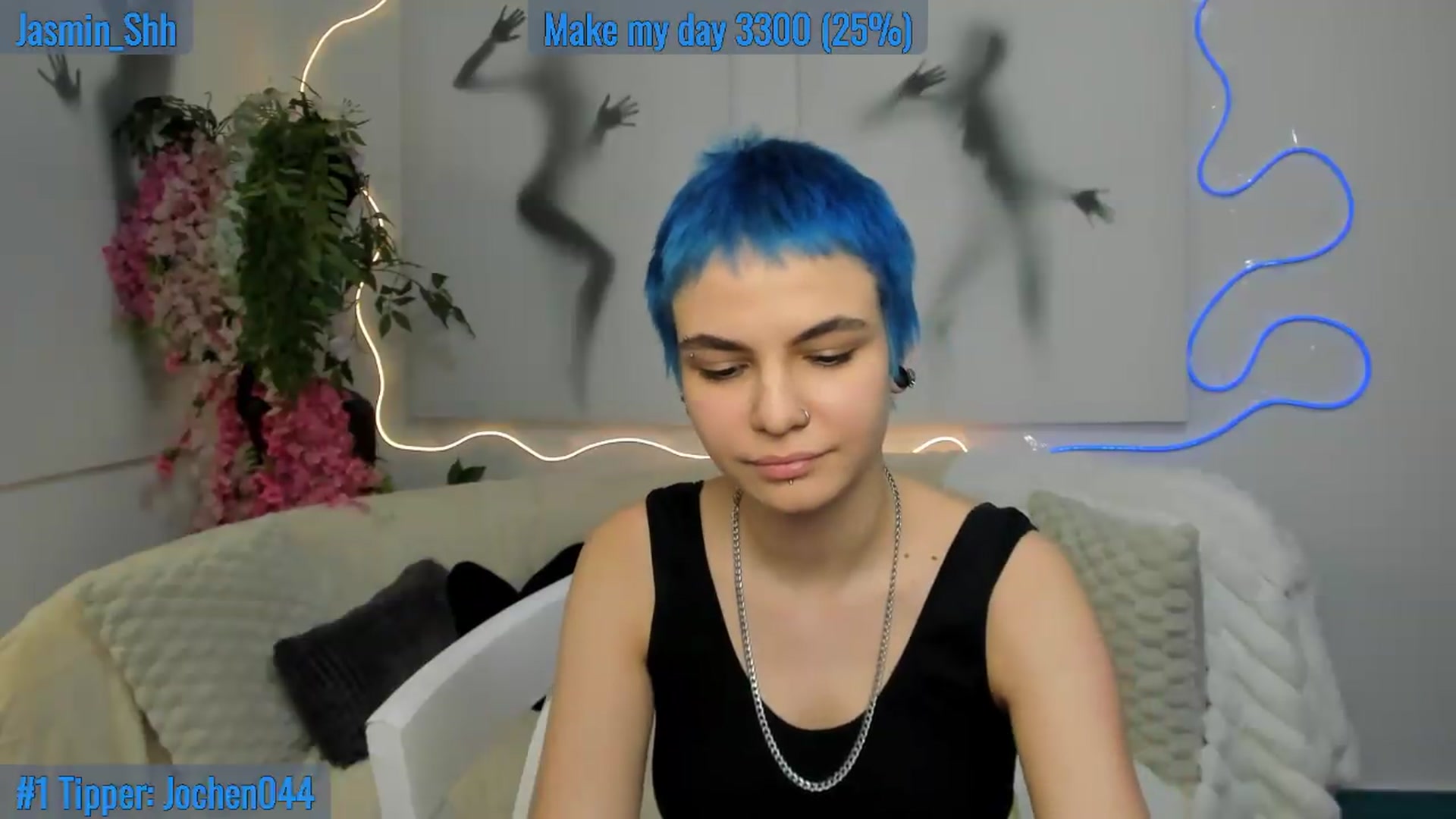 Gallery image thumbnail from Jasmin_Shh's myfreecams stream on, 09/01/2026, 12:42 image 18 of 20
