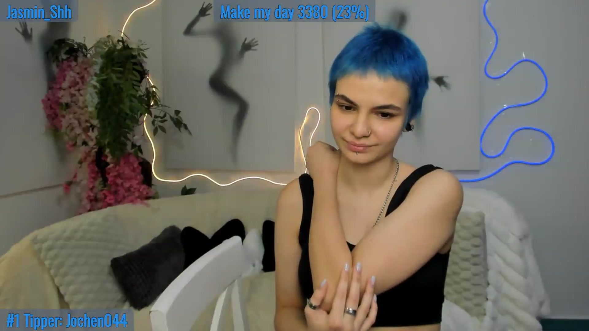 Gallery image thumbnail from Jasmin_Shh's myfreecams stream on, 09/01/2026, 12:42 image 12 of 20
