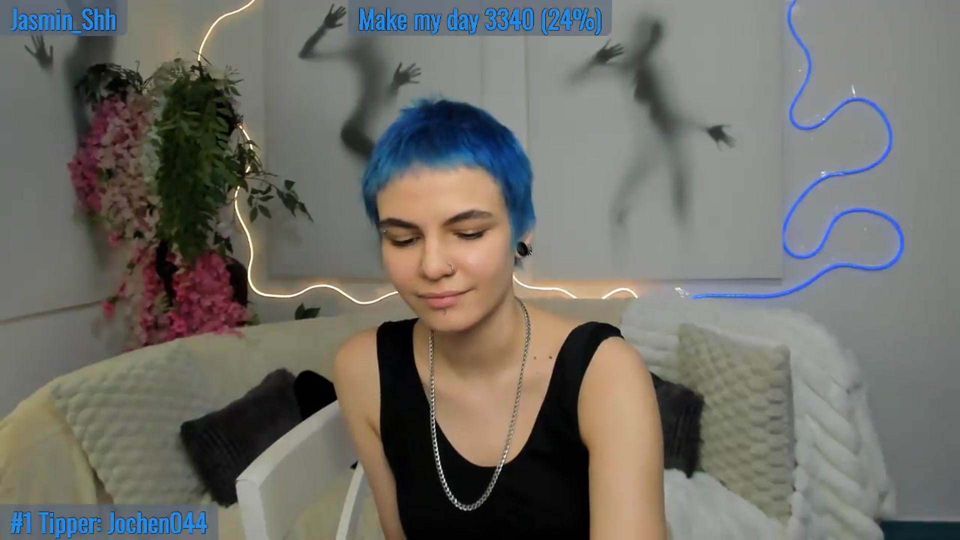 Gallery image thumbnail from Jasmin_Shh's myfreecams stream on, 09/01/2026, 12:42 image 17 of 20
