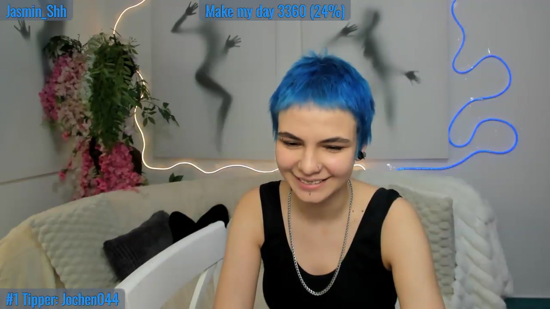 Gallery image thumbnail from Jasmin_Shh's myfreecams stream on, 09/01/2026, 12:42 image 15 of 20