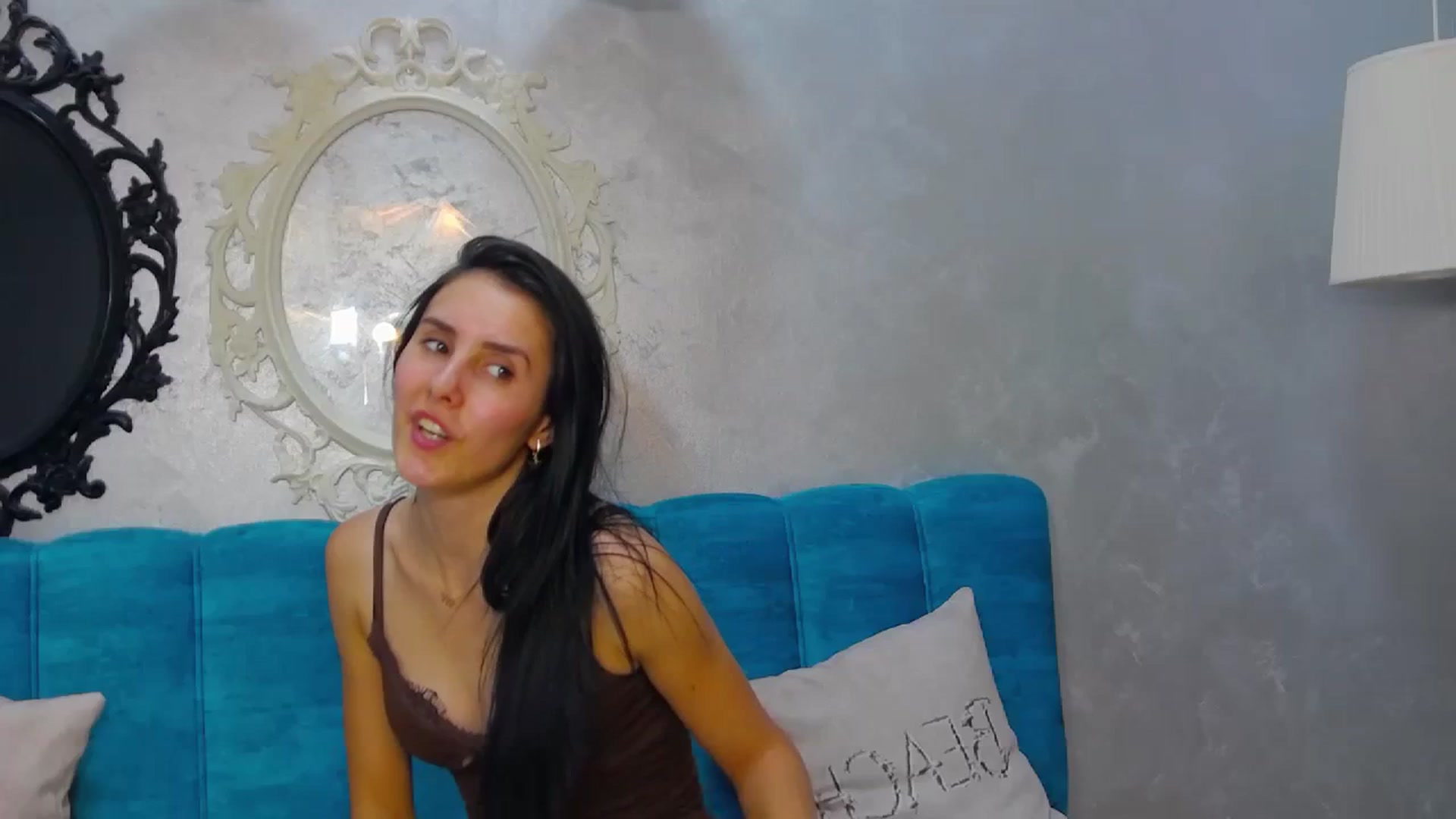 Gallery image thumbnail from JasmineA's myfreecams stream on, 10/28/2023, 16:53 image 16 of 20