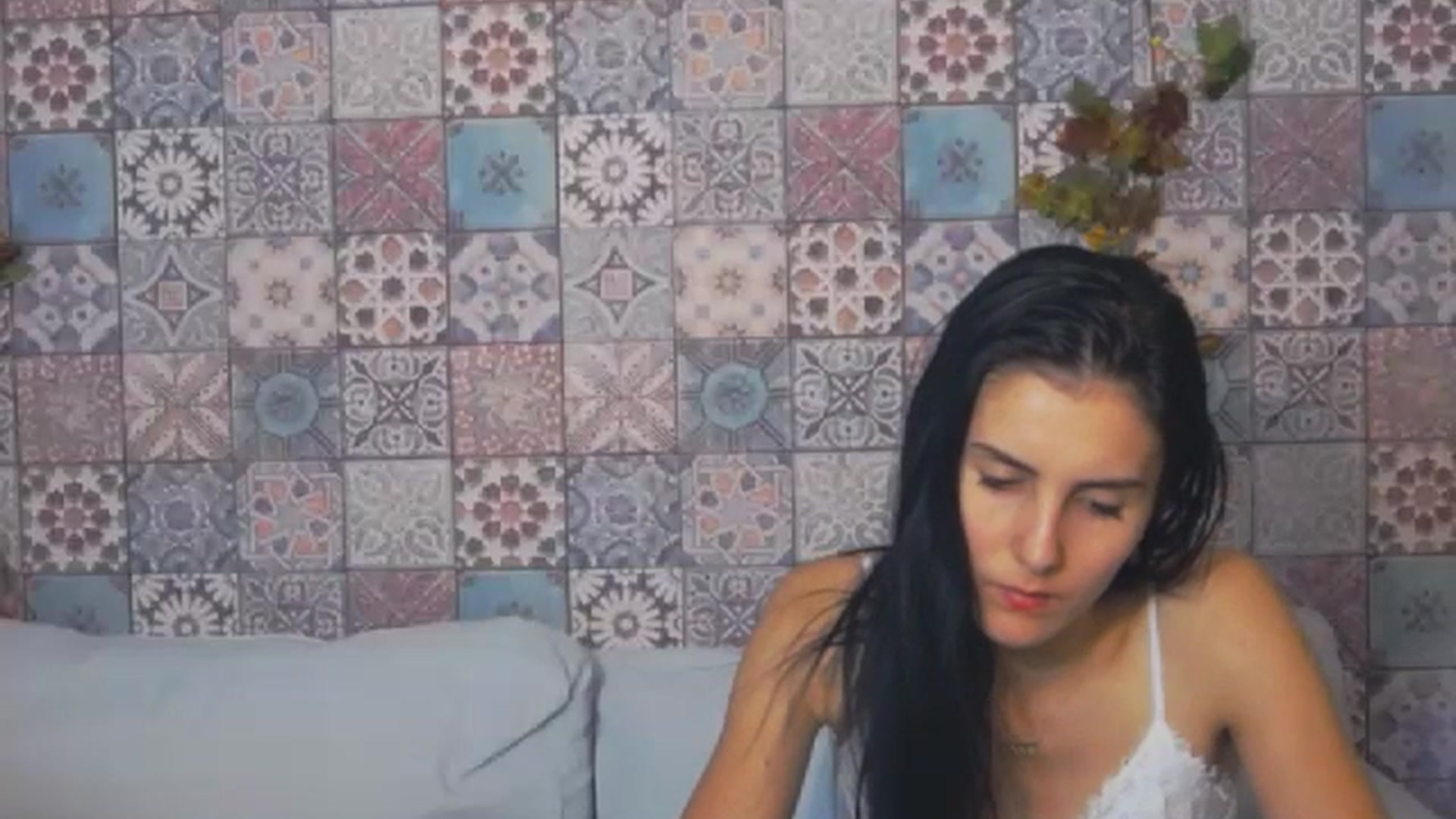 Gallery image thumbnail from JasmineA's myfreecams stream on, 10/29/2023, 16:40 image 14 of 20