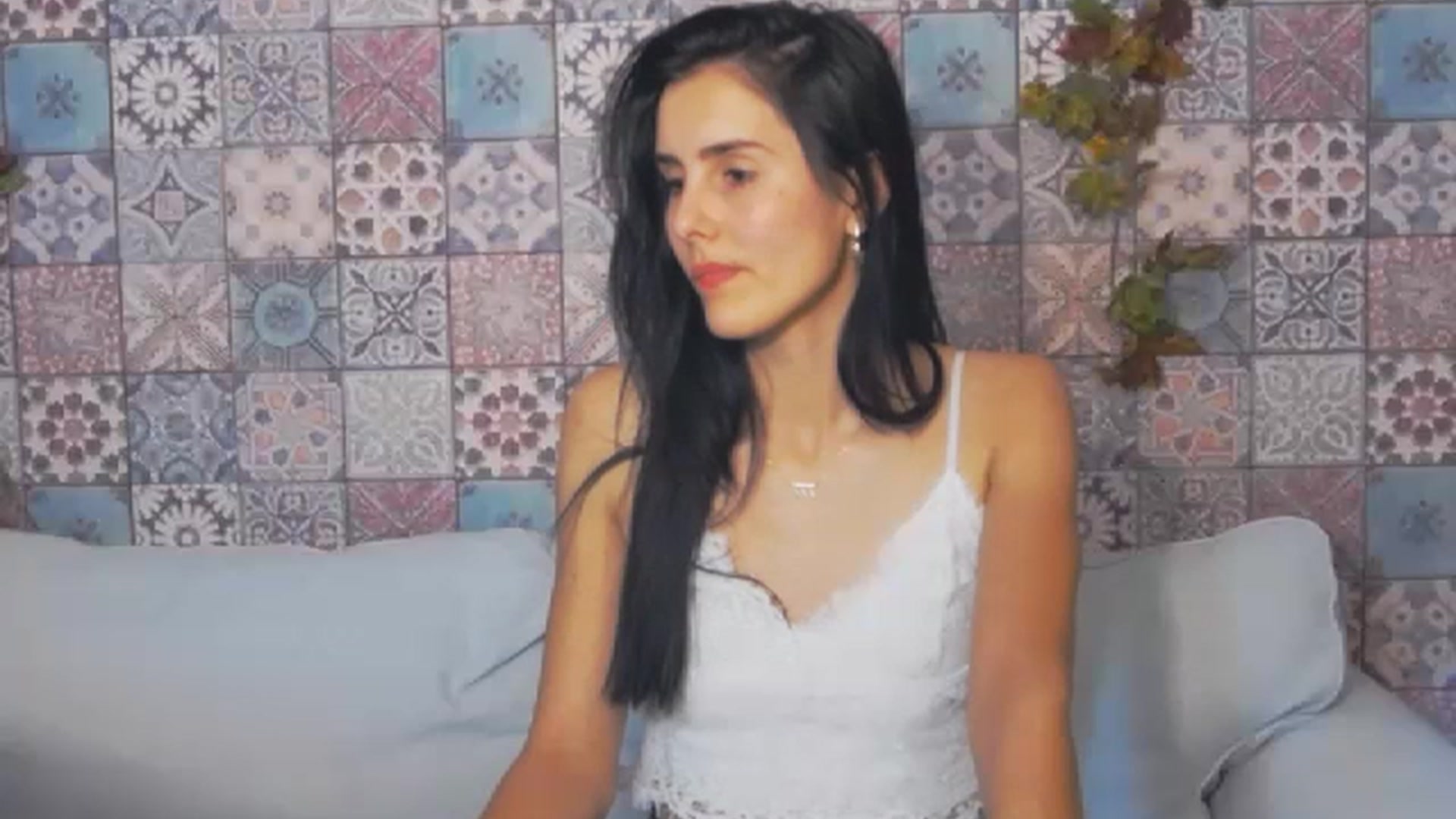 Gallery image thumbnail from JasmineA's myfreecams stream on, 10/29/2023, 16:40 image 9 of 20