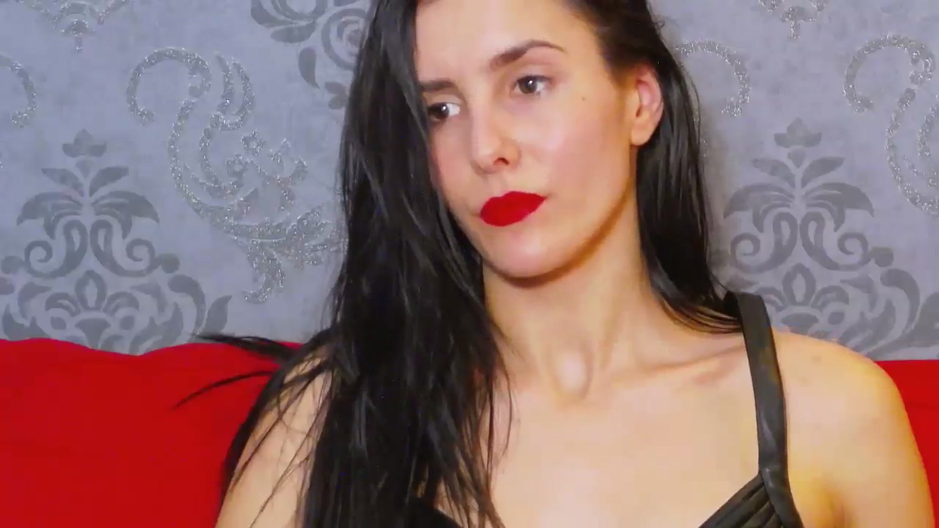 Gallery image thumbnail from JasmineA's myfreecams stream on, 12/29/2023, 24:31 image 15 of 20
