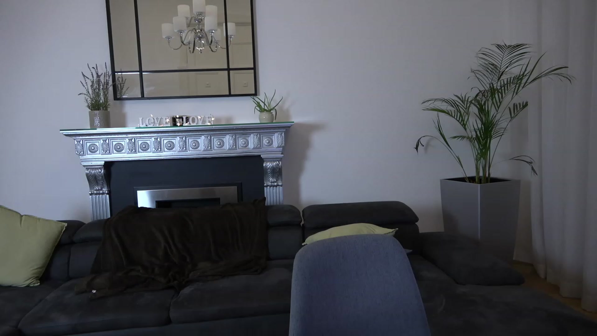 Gallery image thumbnail from JasmineAngel's myfreecams stream on, 05/05/2023, 20:29 image 6 of 20