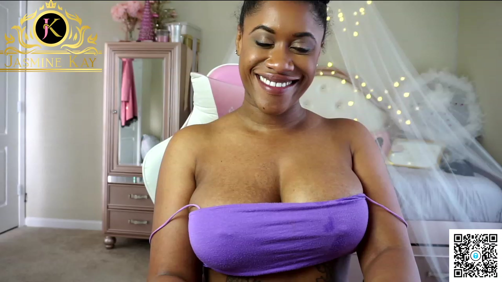 Gallery image thumbnail from JasmineKay's myfreecams stream on, 02/17/2023, 16:54 image 20 of 20