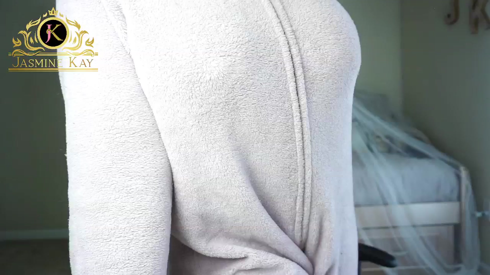 Gallery image thumbnail from JasmineKay's myfreecams stream on, 12/09/2025, 15:32 image 14 of 20
