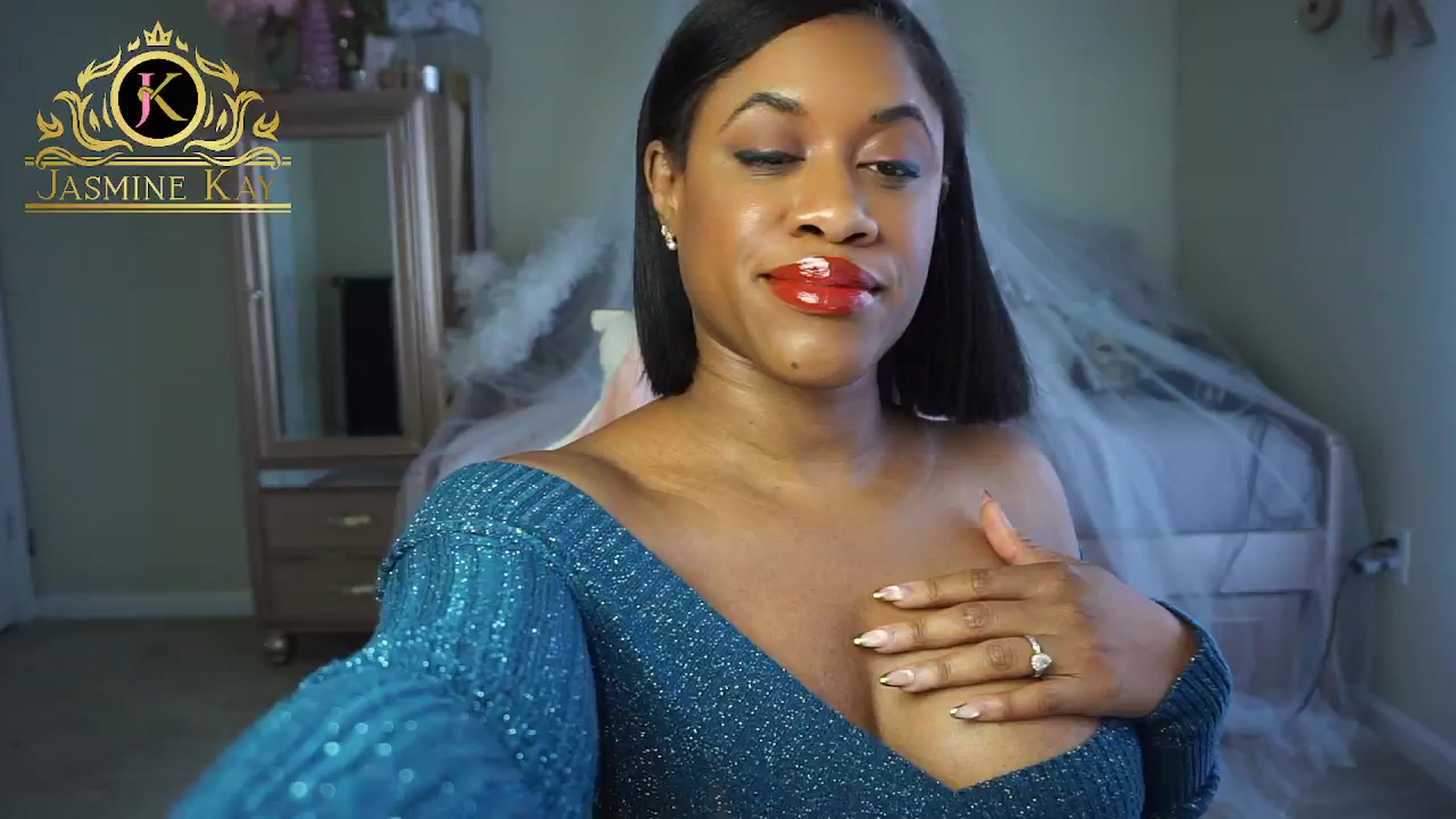 Gallery image thumbnail from JasmineKay's myfreecams stream on, 12/22/2025, 21:31 image 3 of 20