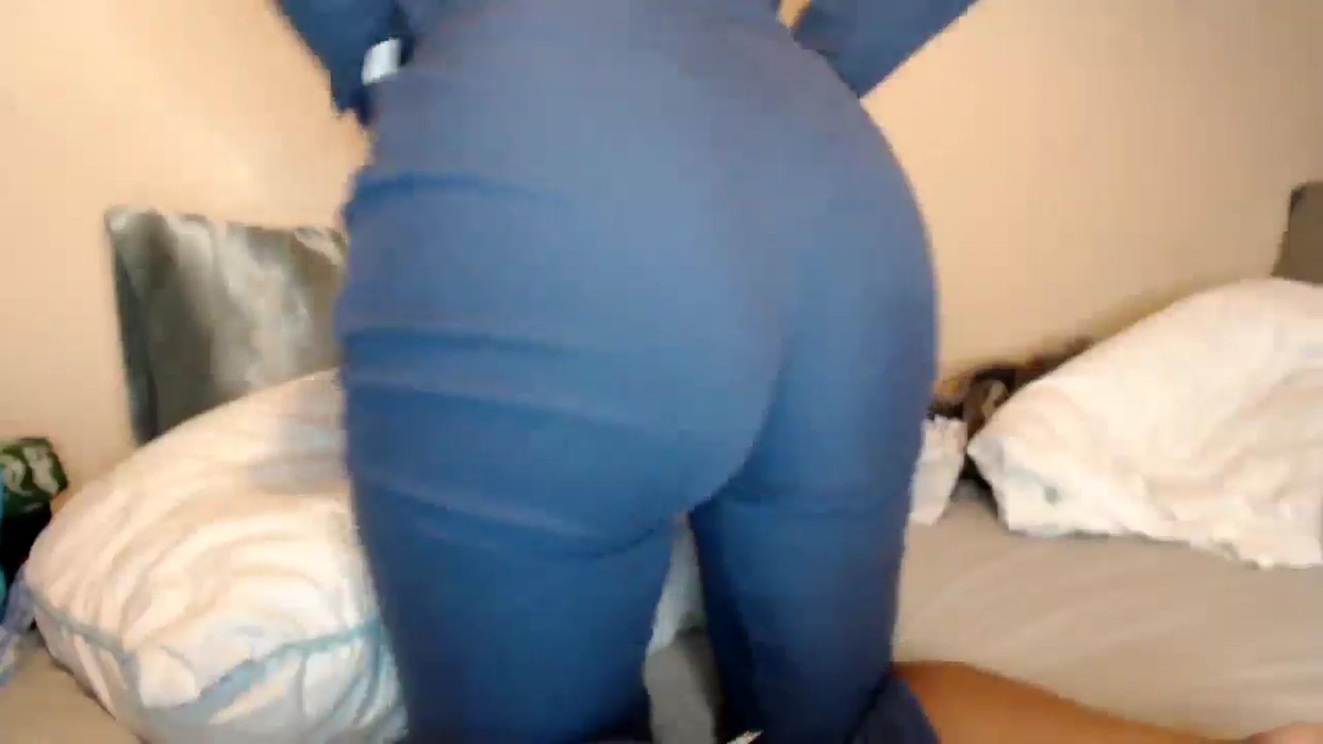Gallery image thumbnail from JasmineSXO's myfreecams stream on, 07/31/2024, 22:53 image 20 of 20