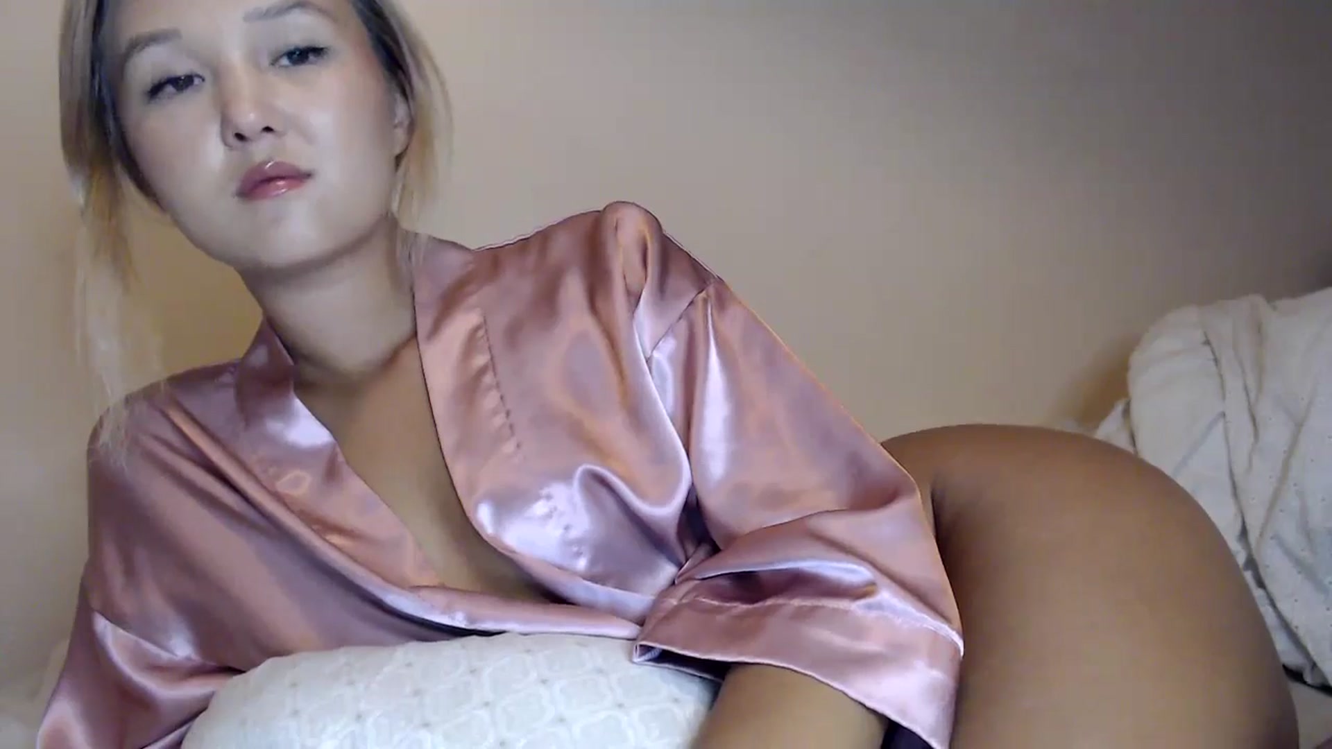 Gallery image thumbnail from JasmineSXO's myfreecams stream on, 08/06/2024, 23:55 image 5 of 20