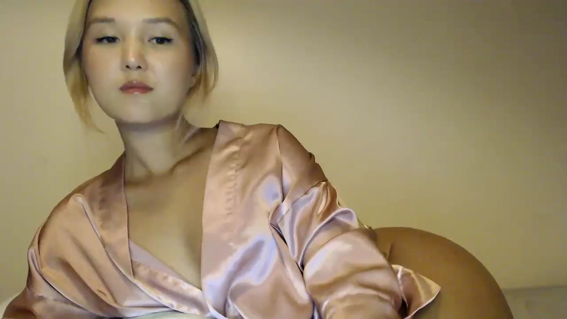 Gallery image thumbnail from JasmineSXO's myfreecams stream on, 08/08/2024, 23:59 image 13 of 20