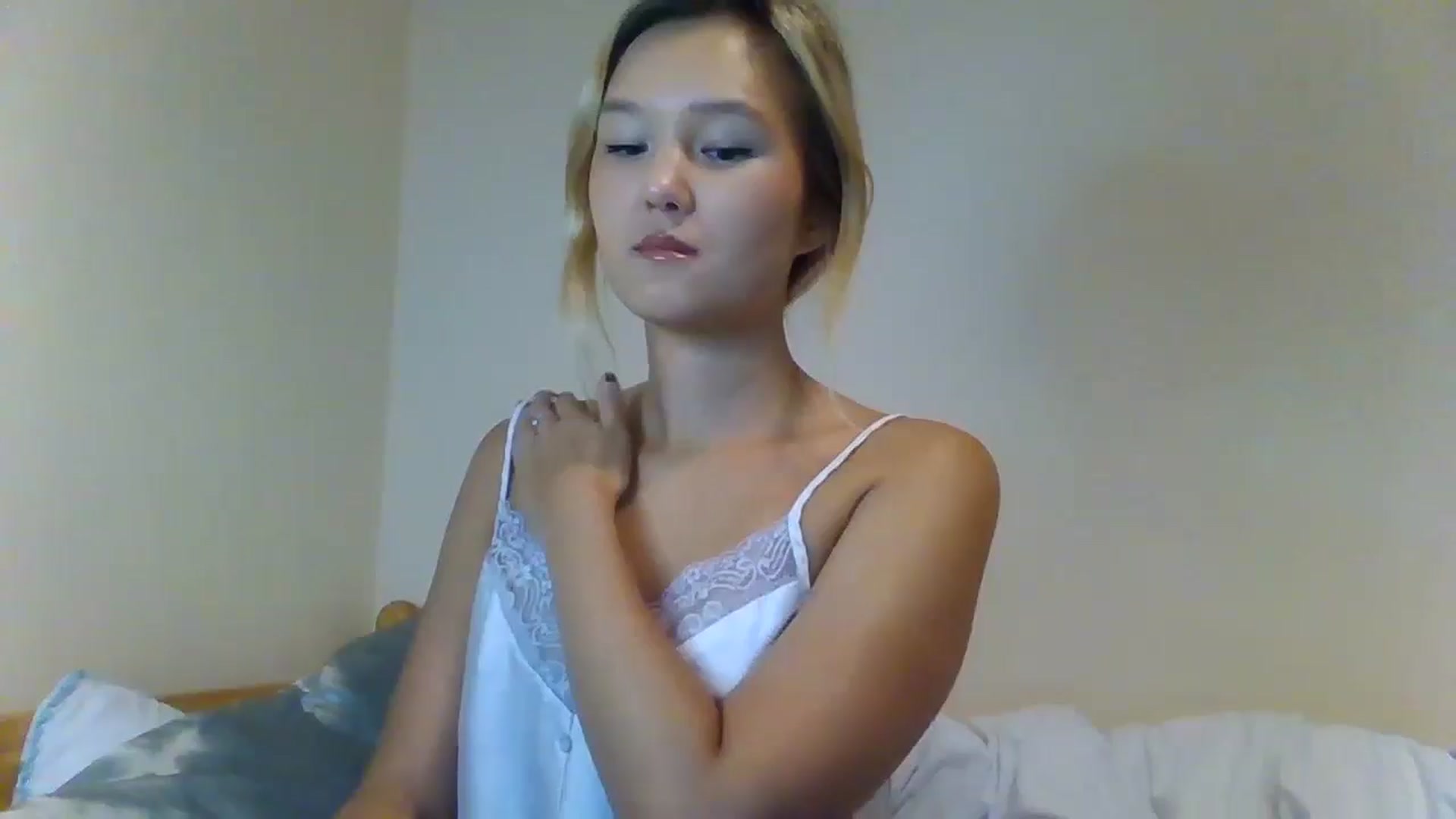 Gallery image thumbnail from JasmineSXO's myfreecams stream on, 09/06/2024, 14:42 image 1 of 20